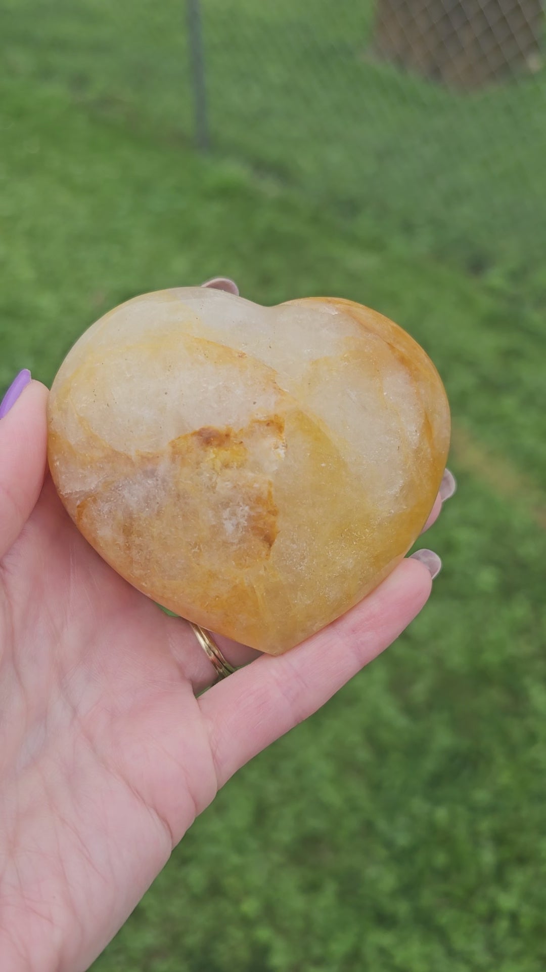 Golden Healer Crystal Heart 82mm