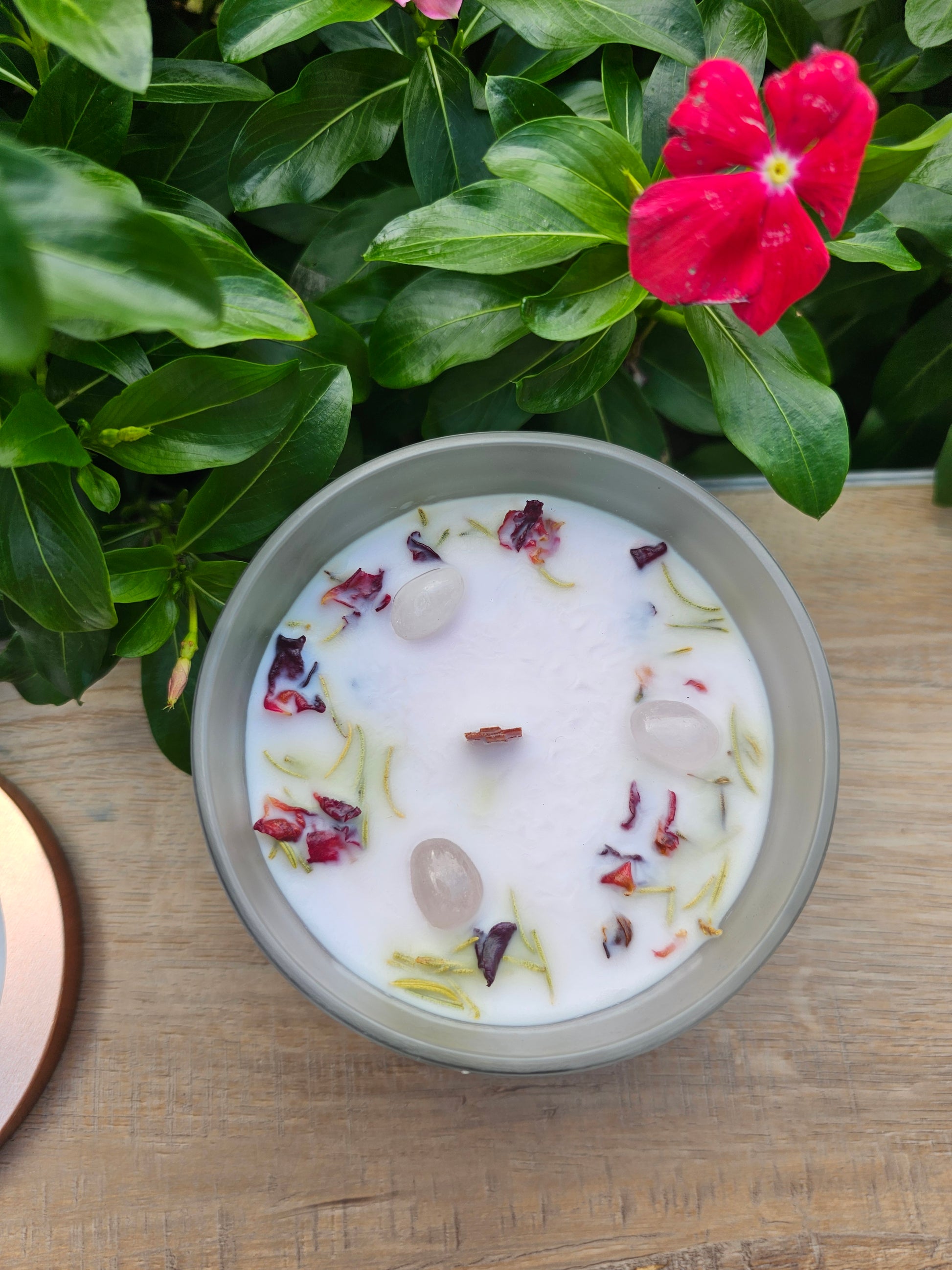 Love Rose Candle - Romantic Scented Soy Candle