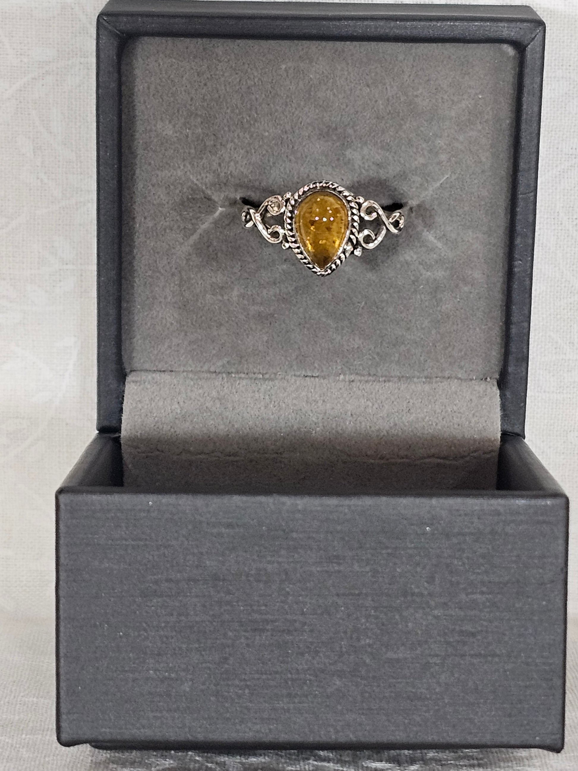 Sterling Silver Carnelian Gemstone Ring 9