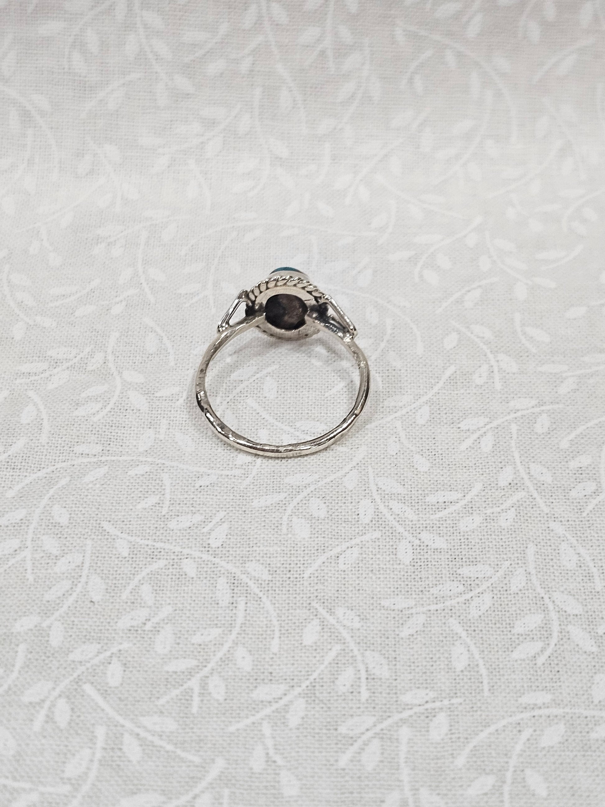 Sterling Silver Dahlia Turquoise Ring - Size 8