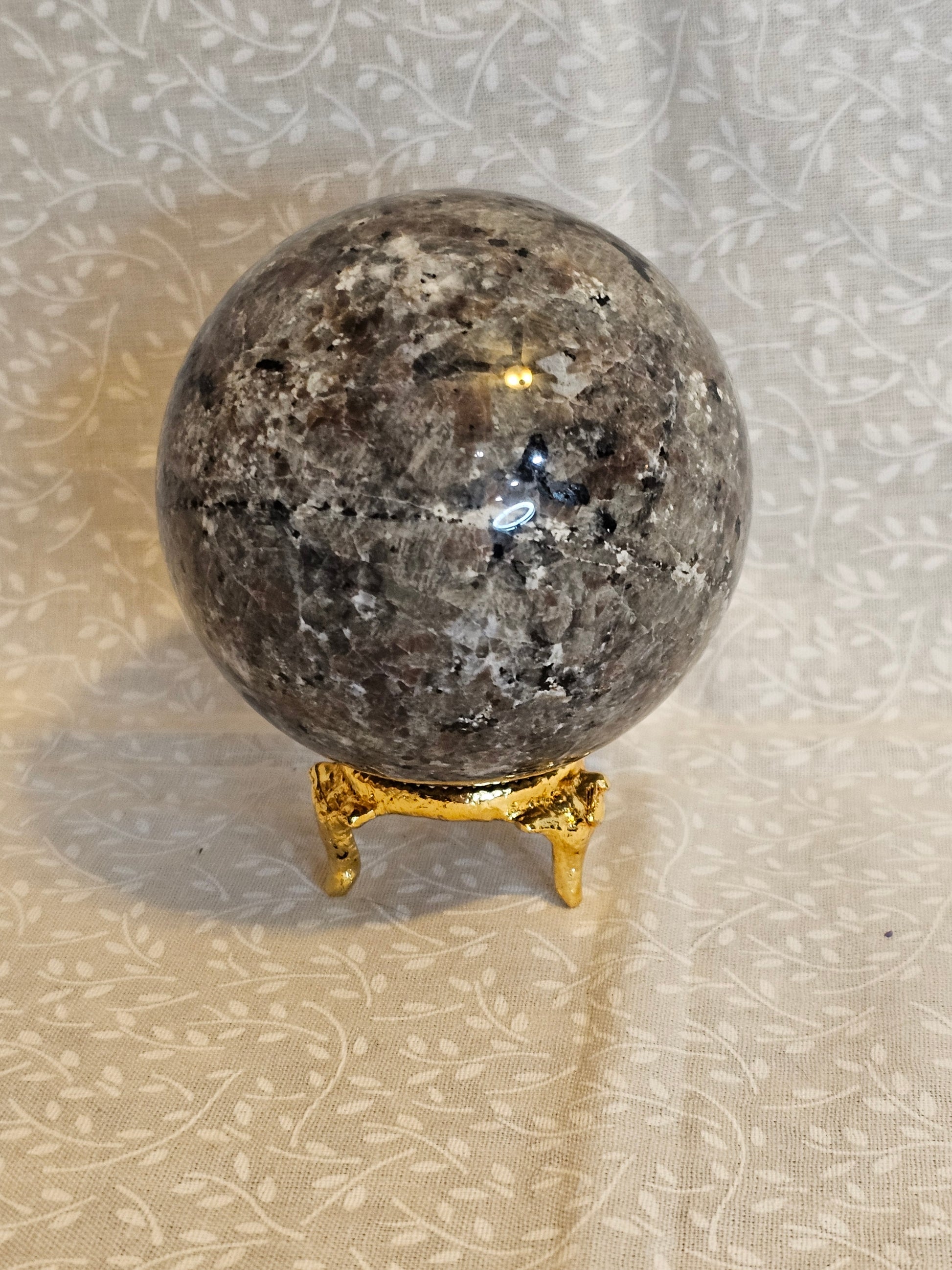 Yooperlite Crystal Sphere