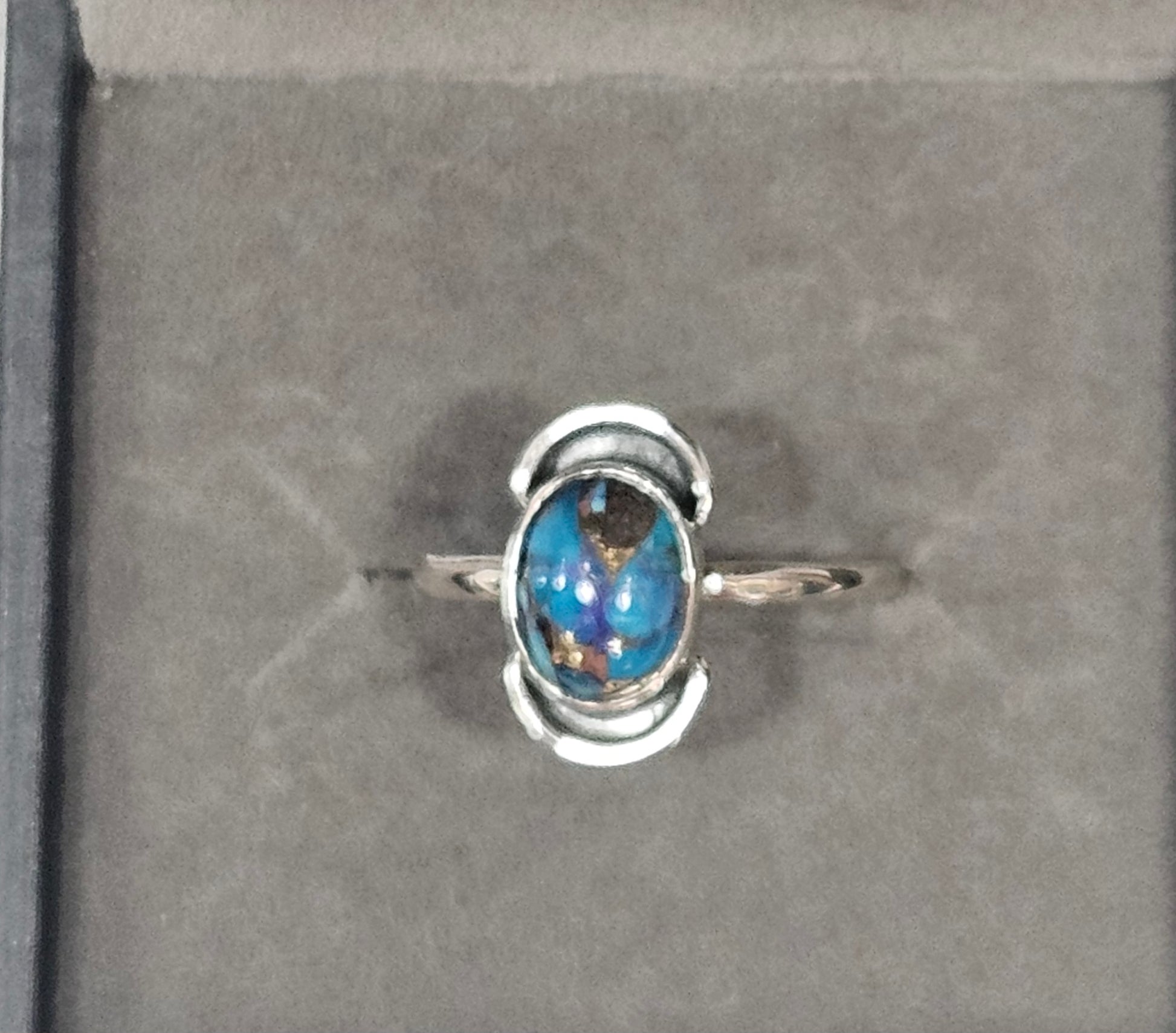 Sterling Silver Spiny Oyster Turquoise Ring - Size 7