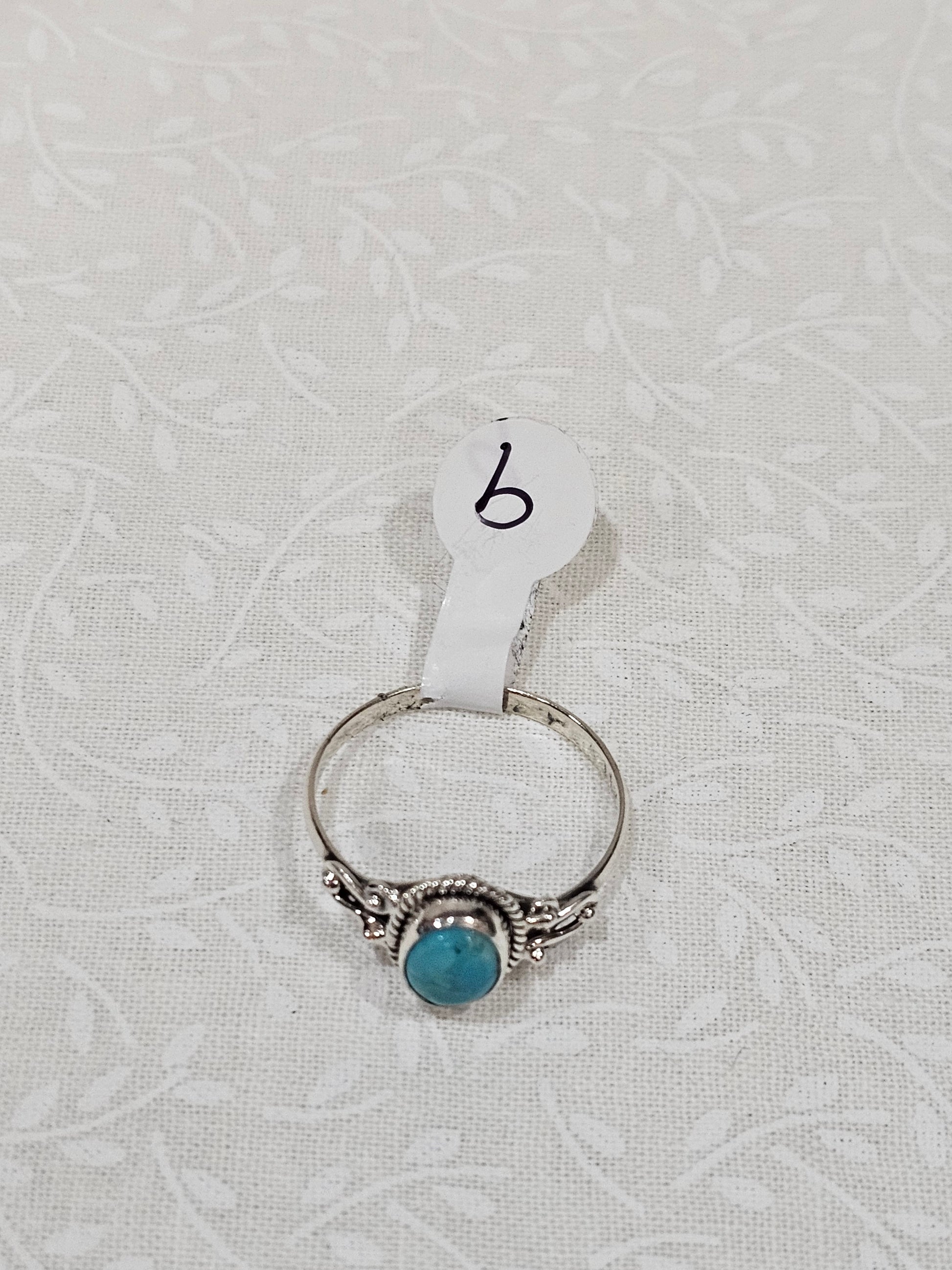 Sterling Silver Turquoise Gemstone Ring - Size 9