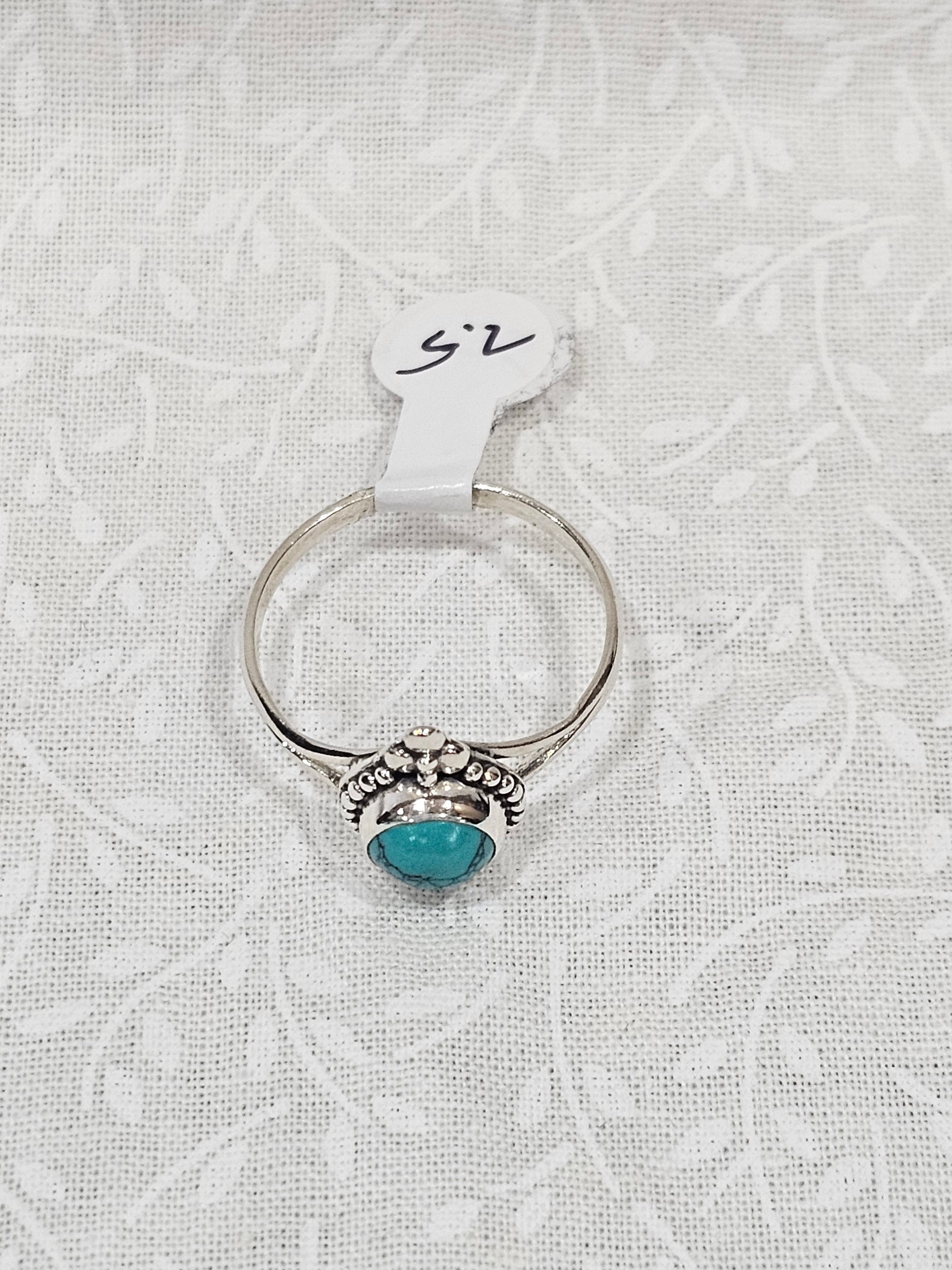 Sterling Silver Turquoise Gemstone Ring - Size 7.5