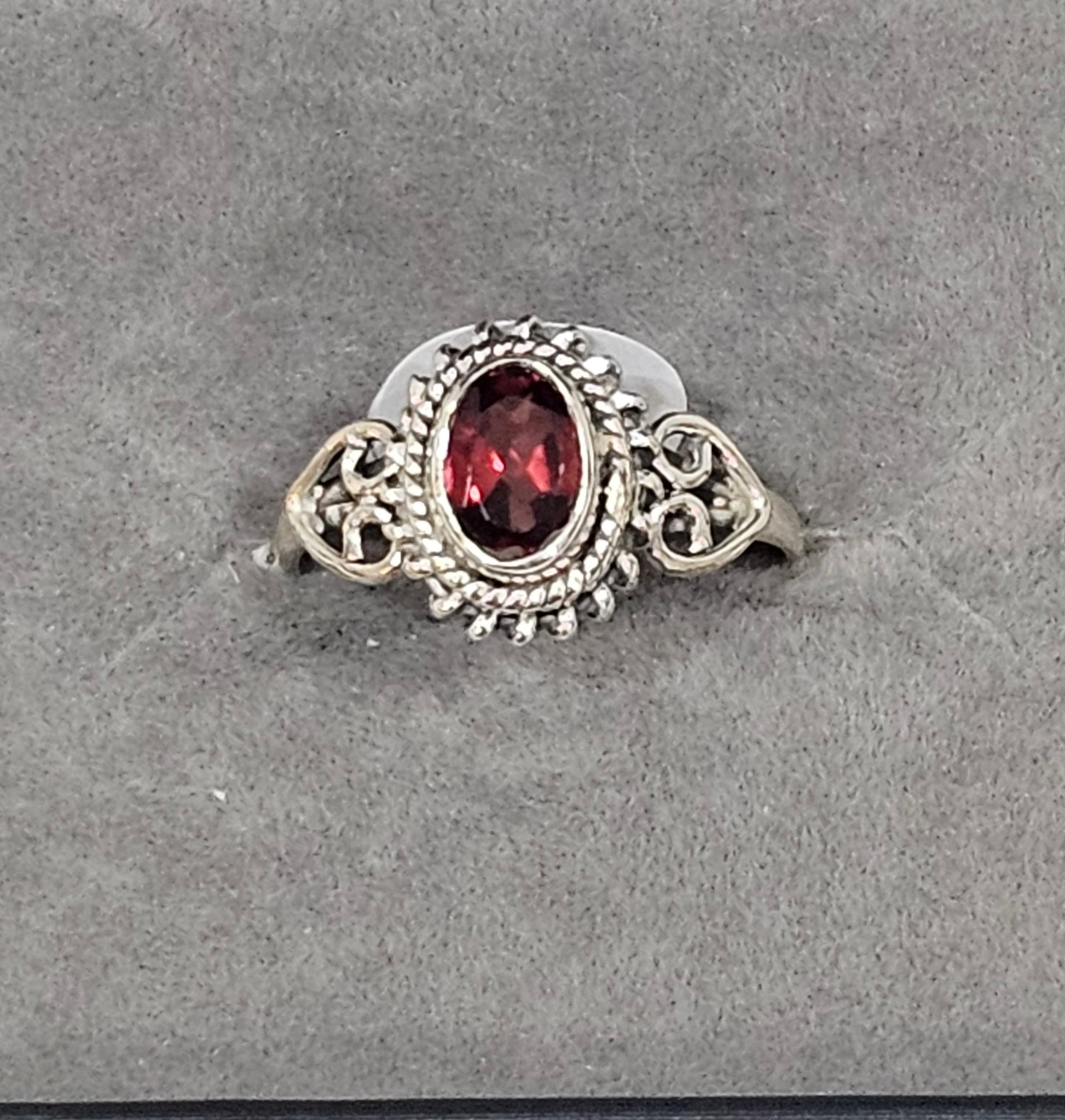 Sterling Silver Garnet Gemstone Ring - Size 6