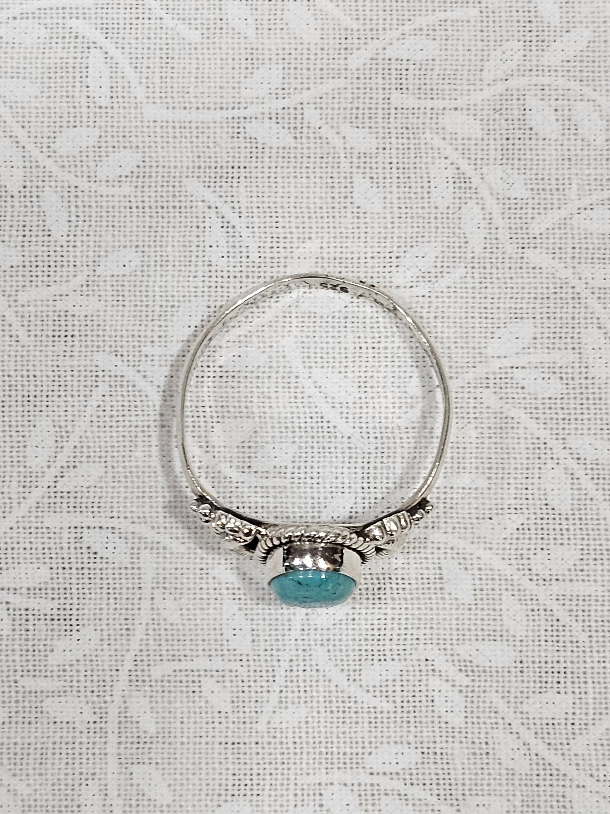 Sterling Silver Classic Turquoise Ring - Size 8.5