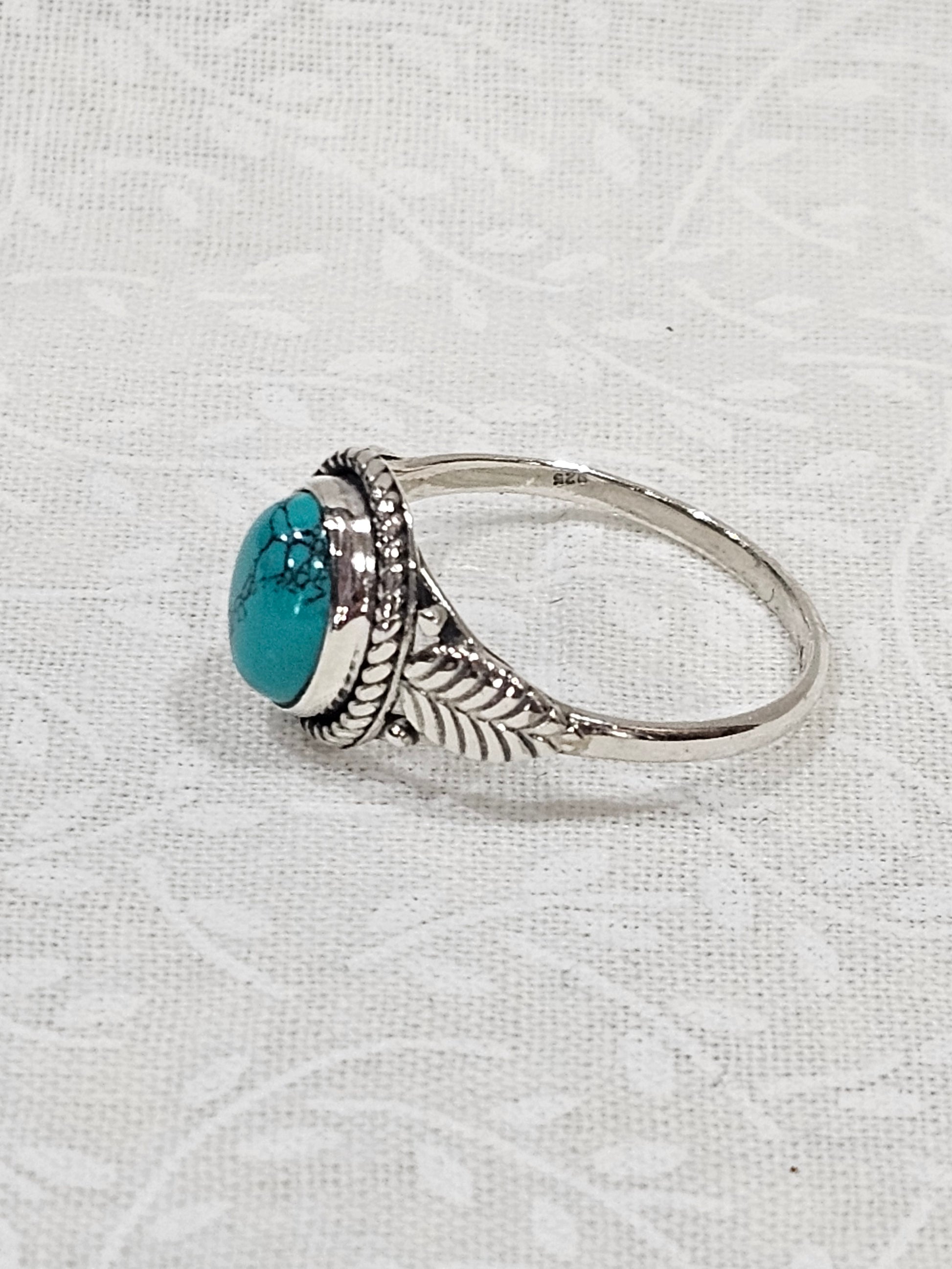 Sterling Silver Turquoise Gemstone Ring 7.5