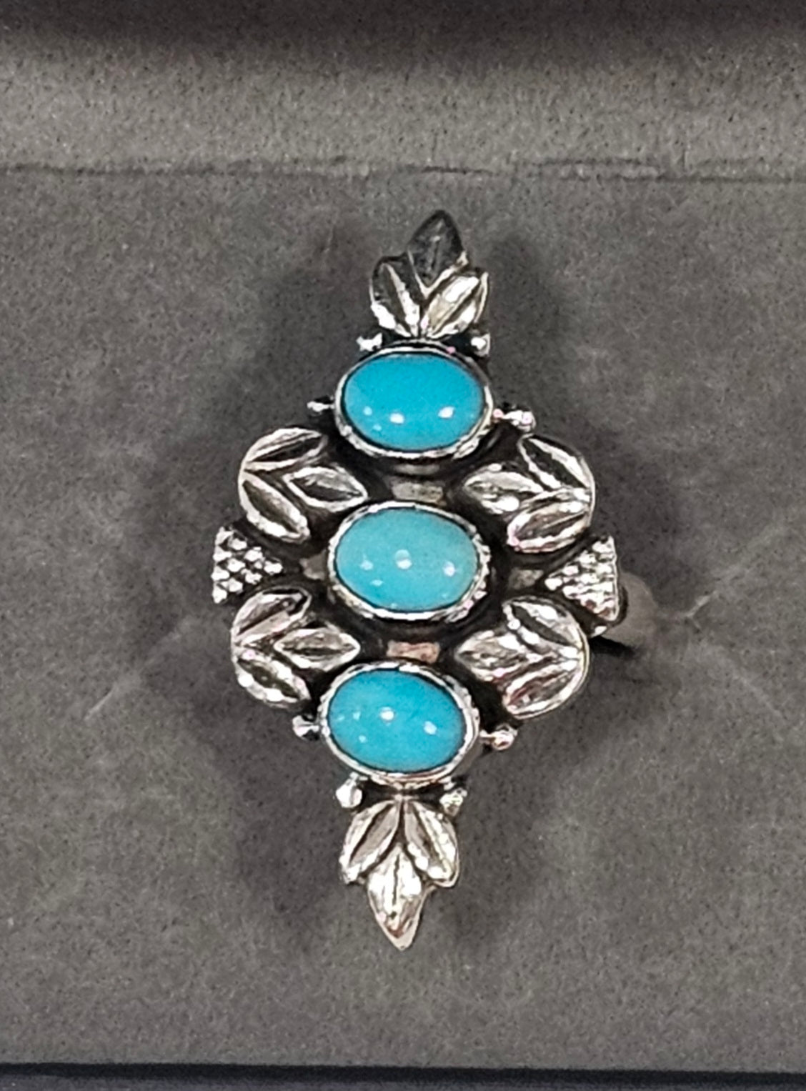 Sterling Silver Triple Turquoise Gemstone Ring 8