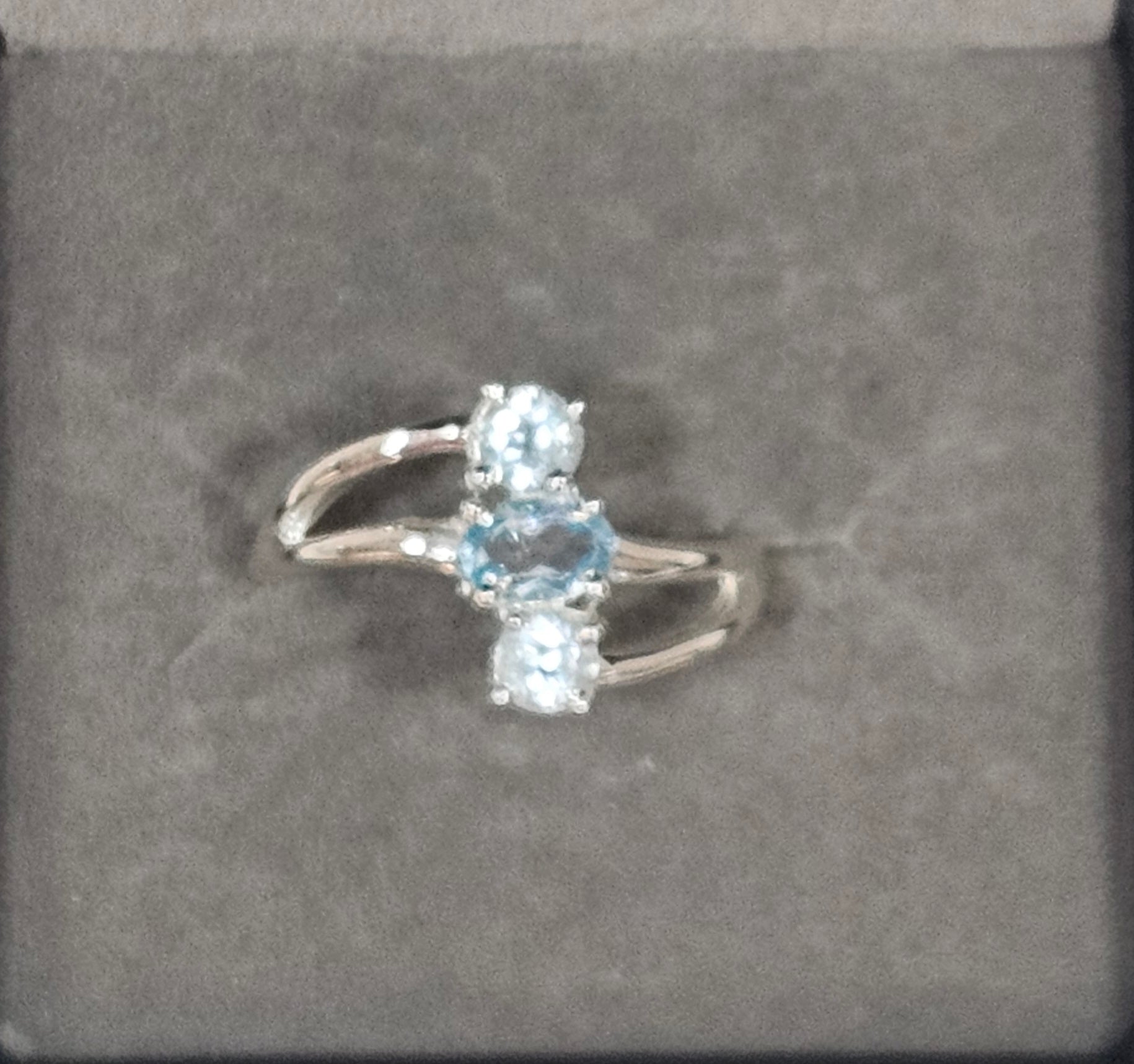 Sterling Silver Blue & White Topaz Ring - Size 8