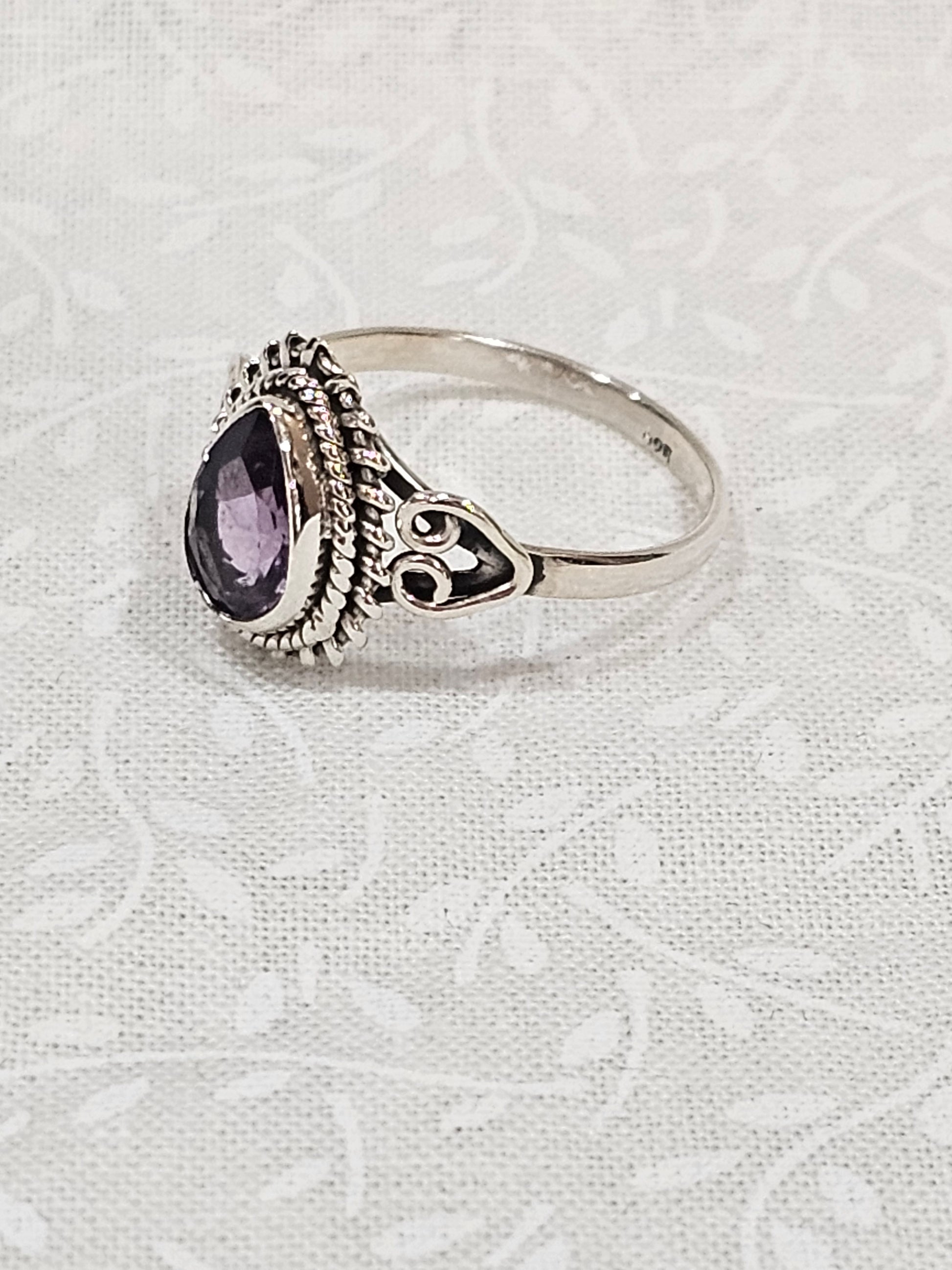 Sterling Silver Amethyst Healing Ring Emotional Balance - Size 8