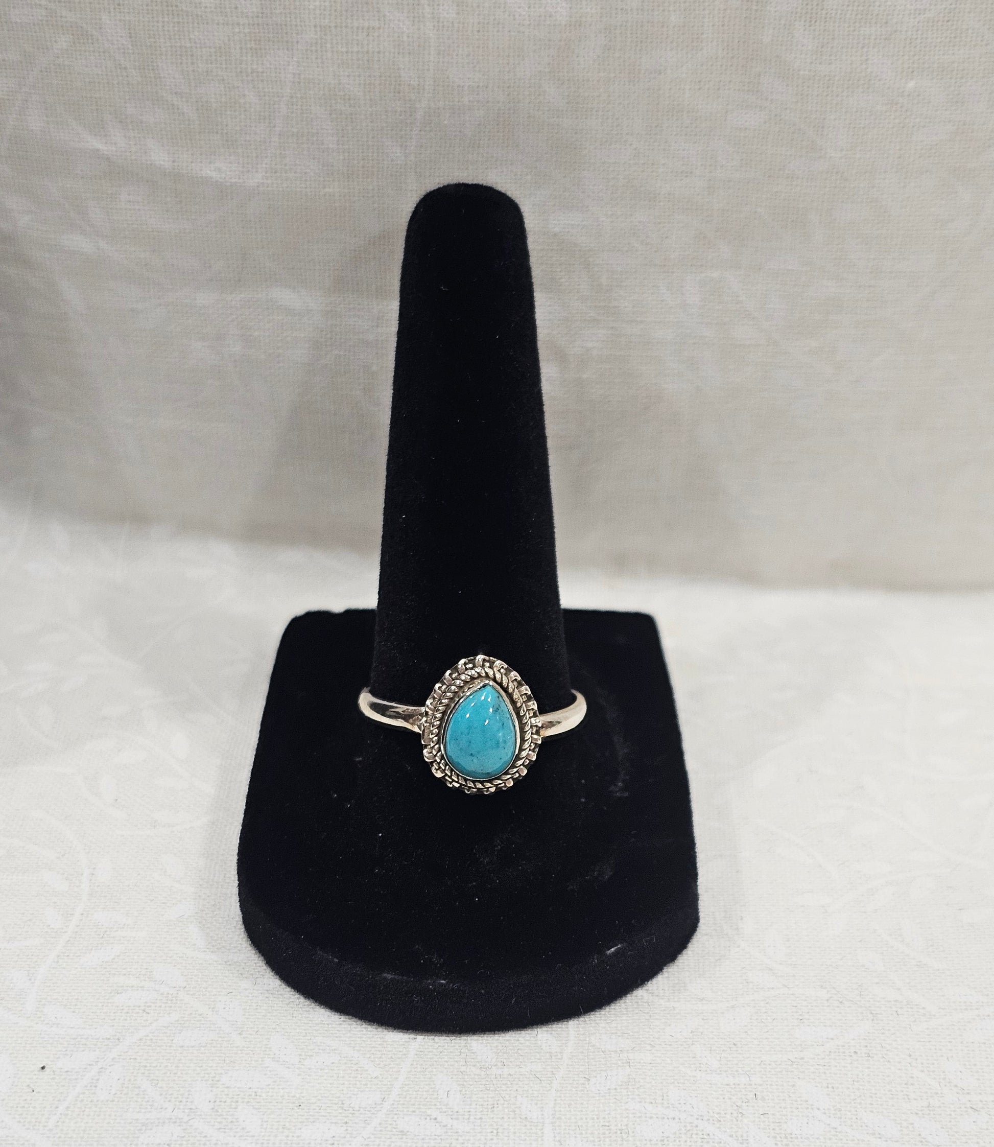 Sterling Silver Blue Turquoise Gemstone Ring - Size 9