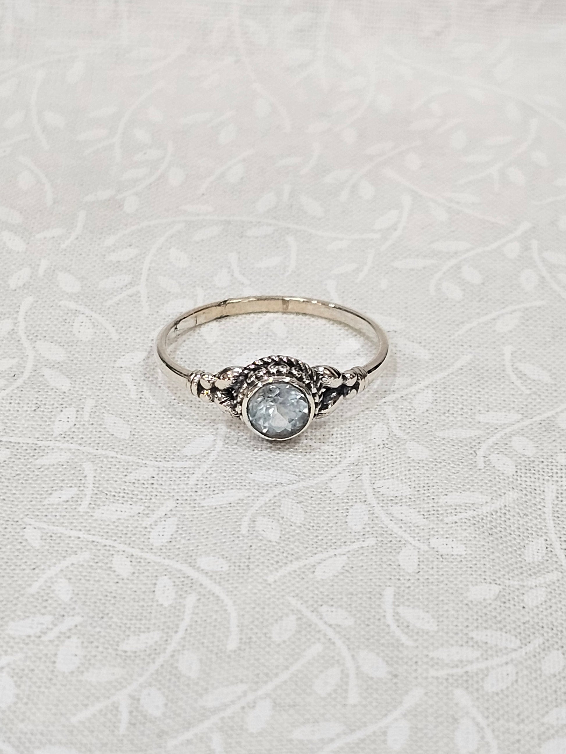 Sterling Silver Blue Topaz Gemstone Ring - Size 8
