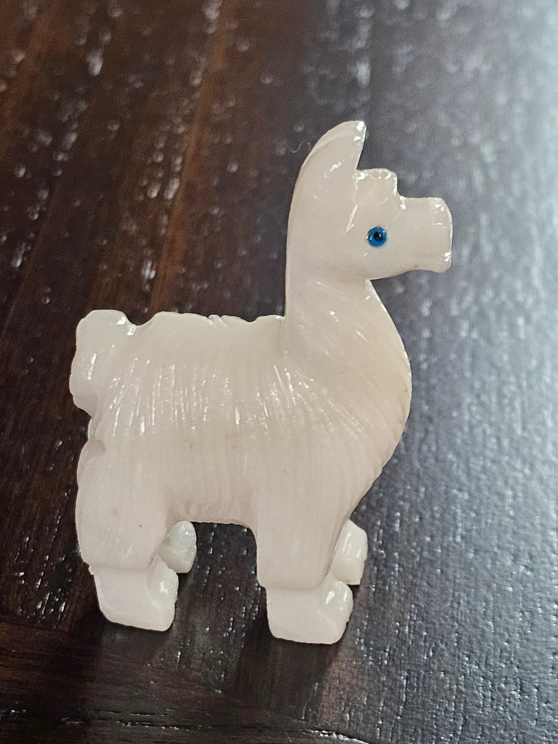 White Onyx Crystal Llama 2.22 Inch