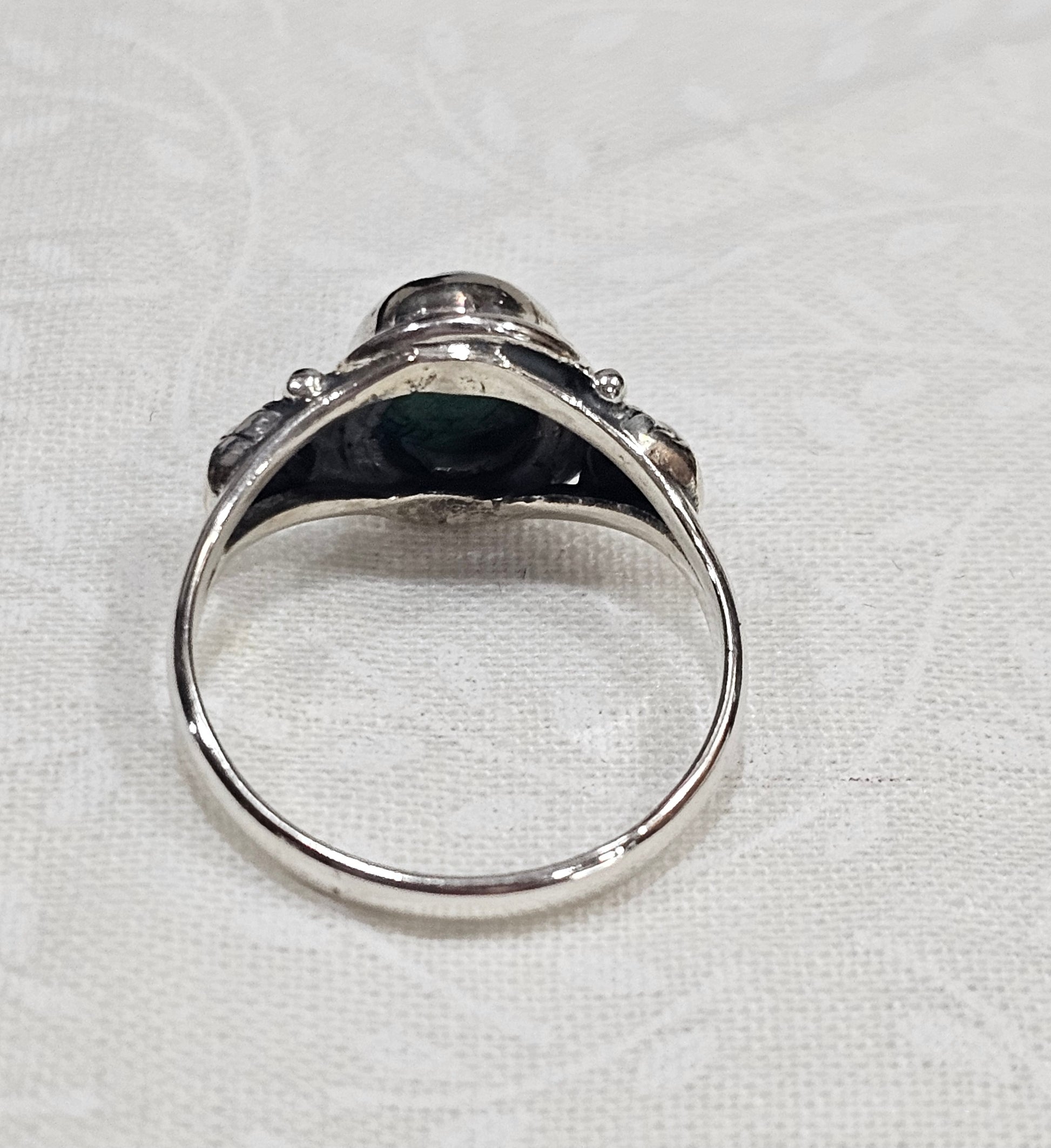 Sterling Silver Natural Turquoise Gemstone Ring - Size 7