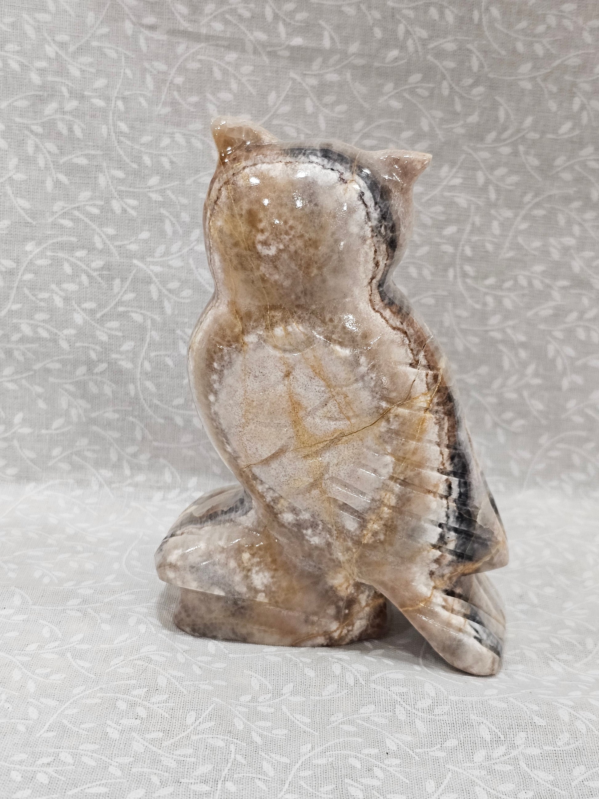 Dolomite Crystal Owl