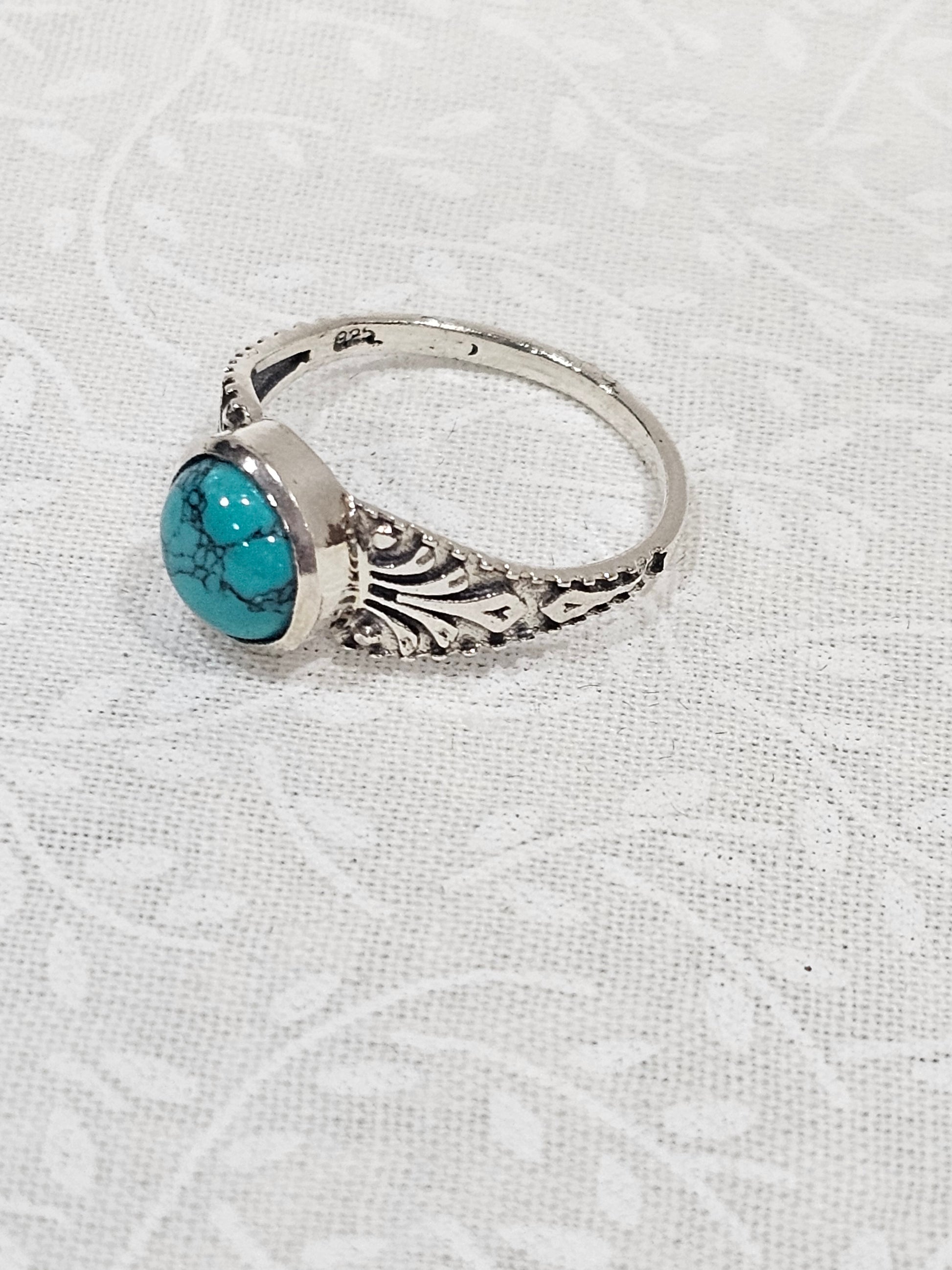 Sterling Silver Turquoise Gemstone Ring 7.5