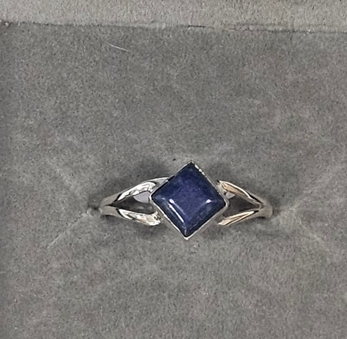Sterling Silver Royal Lapis Lazuli Ring - Size 7.5