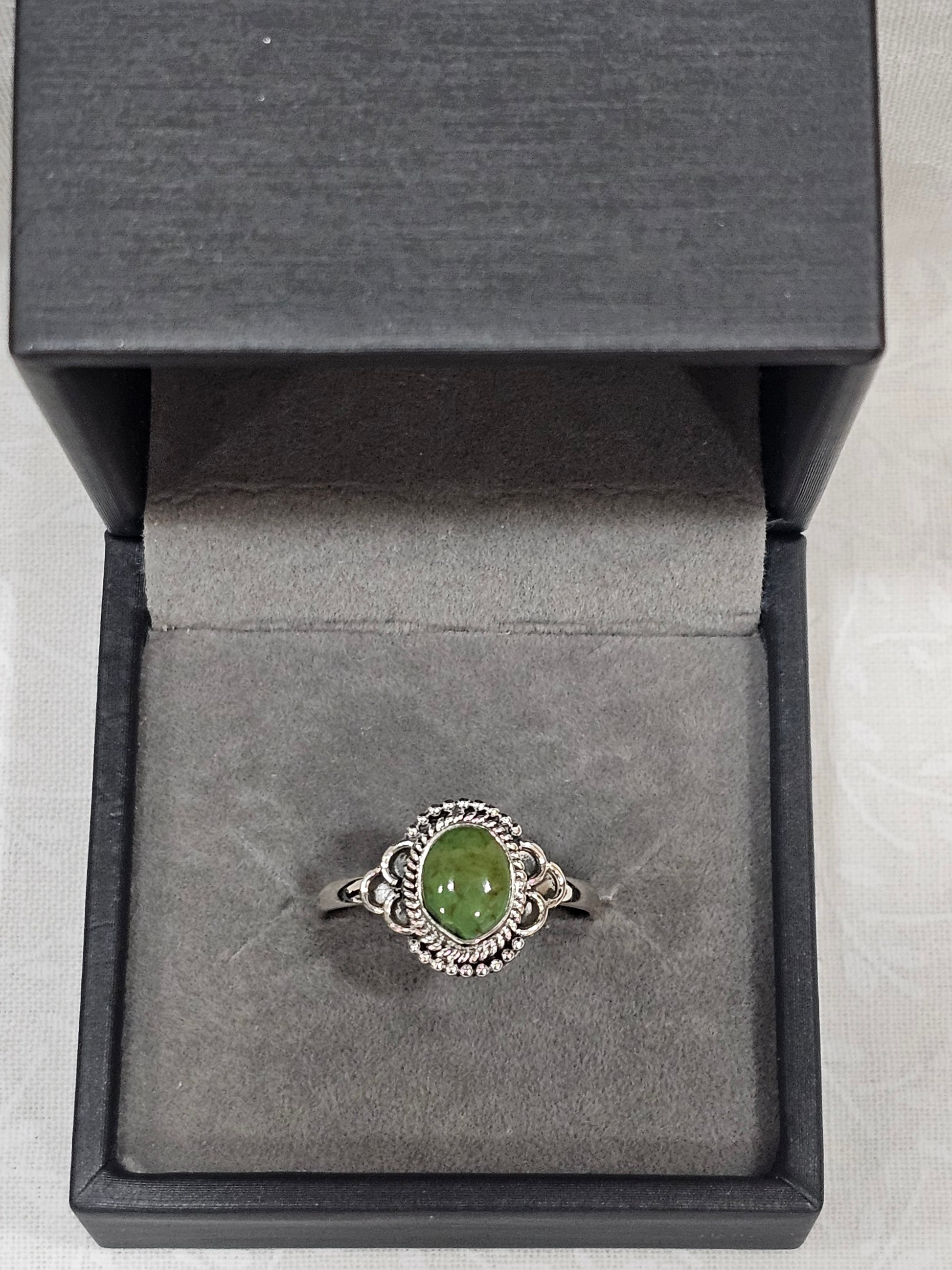 Sterling Silver Green Majove Turquoise Gemstone Ring 9