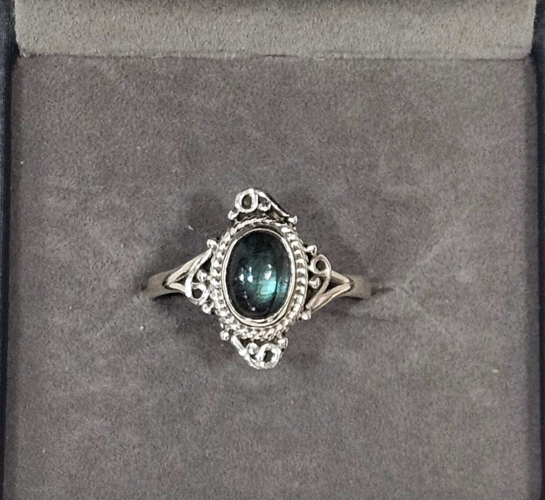 Sterling Silver Labradorite Gemstone Ring Enchanting Flash - Size 7.5