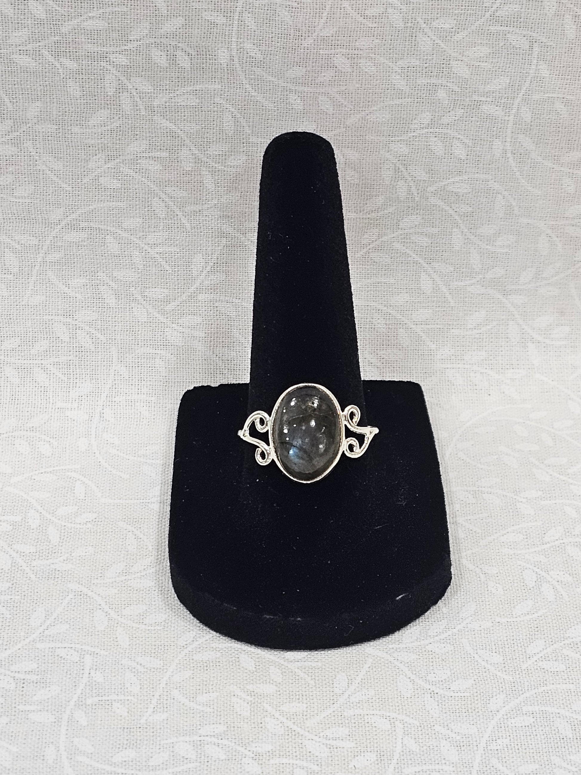 Sterling Silver Labradorite Gemstone Ring - Size 8.5
