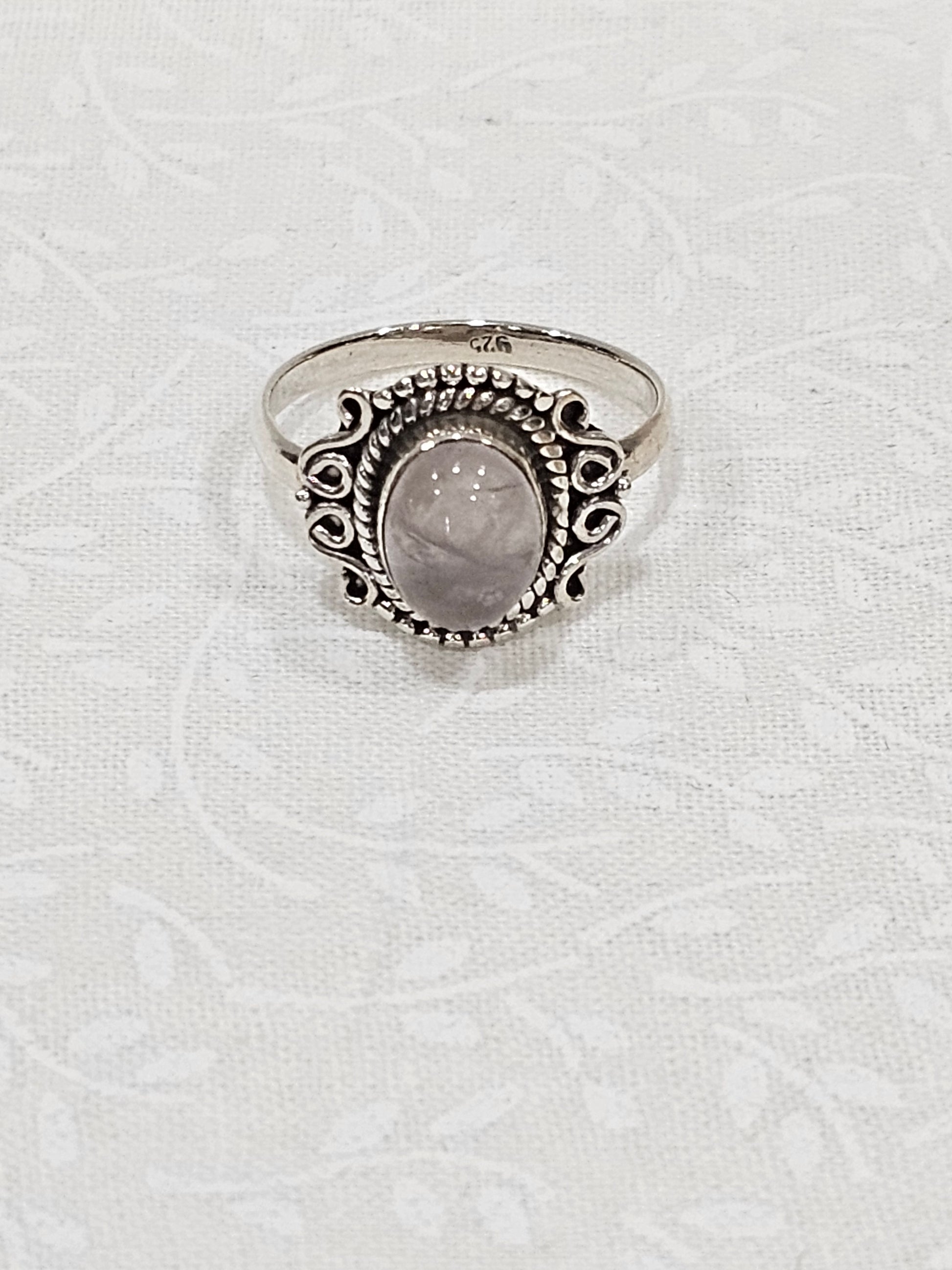 Sterling Silver Amethyst Gemstone Ring - Size 8