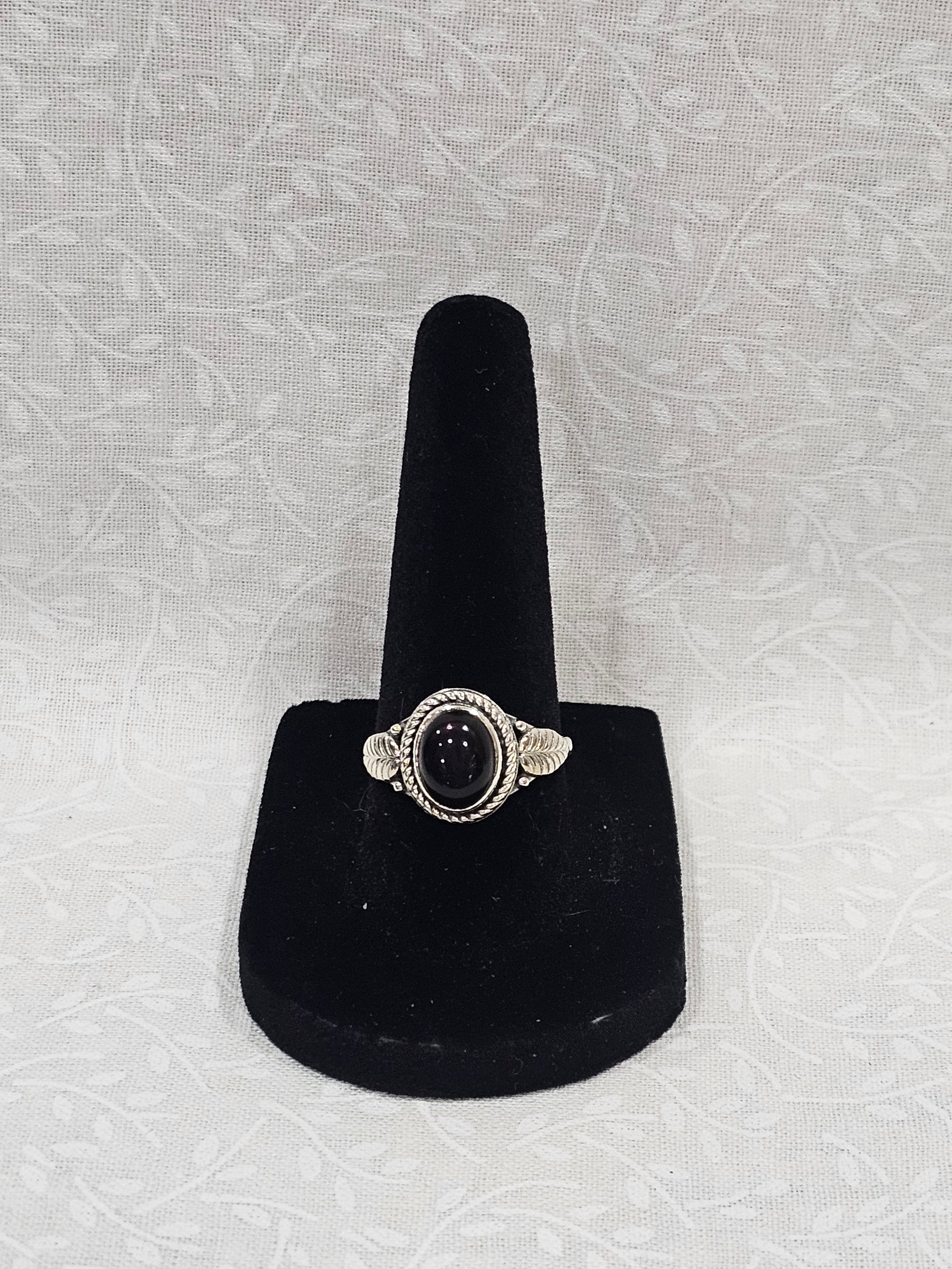 Sterling Silver Black Onyx Gemstone Ring 7.5