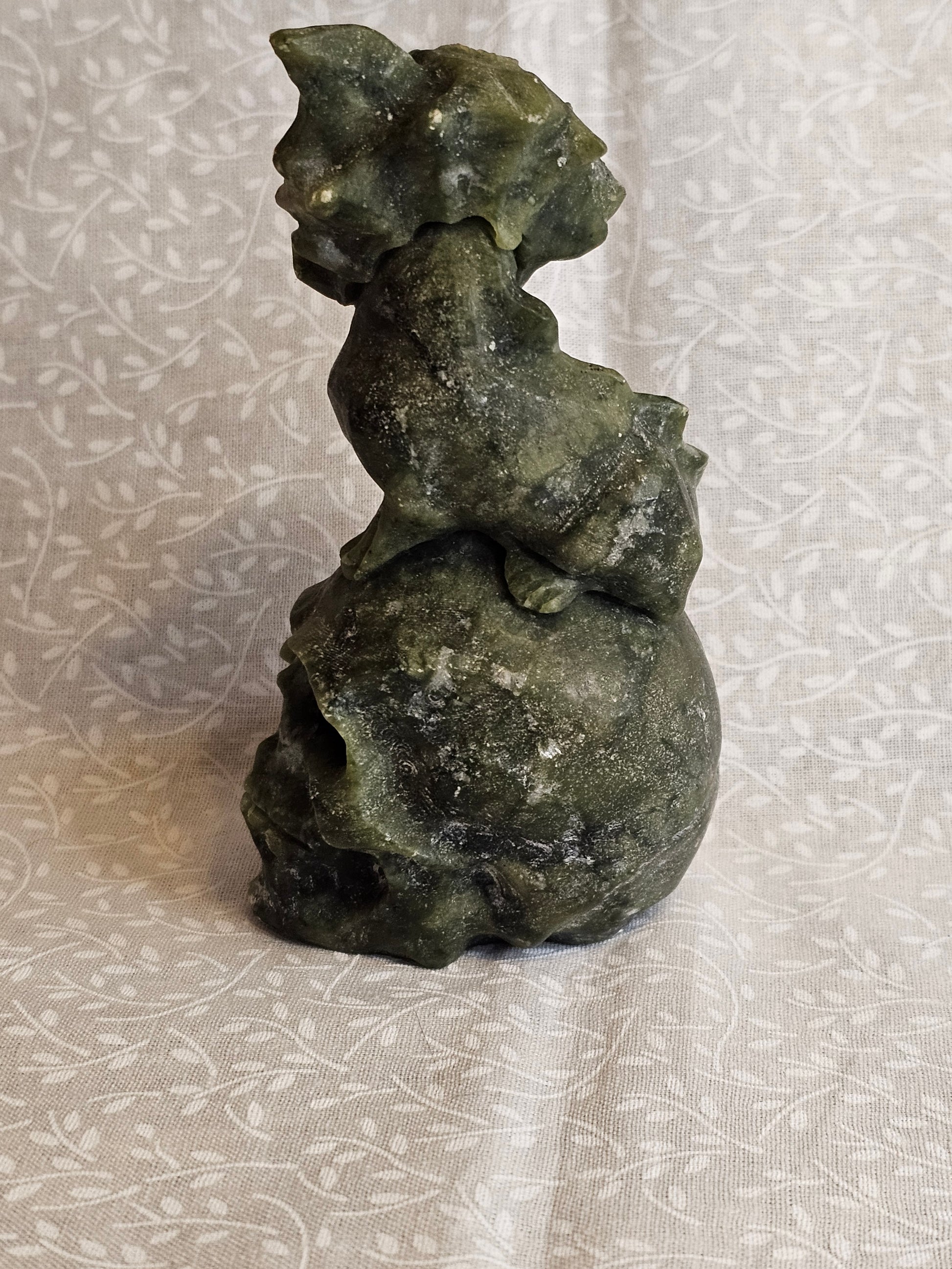 Jade Skull & Dragon Crystal Figurine