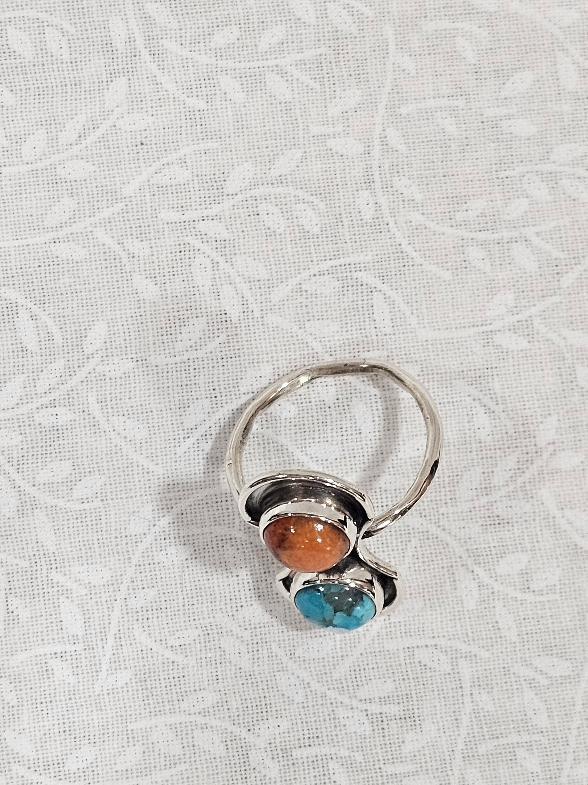 Sterling Silver Spiny Oyster Turquoise Ring - Size 7.5