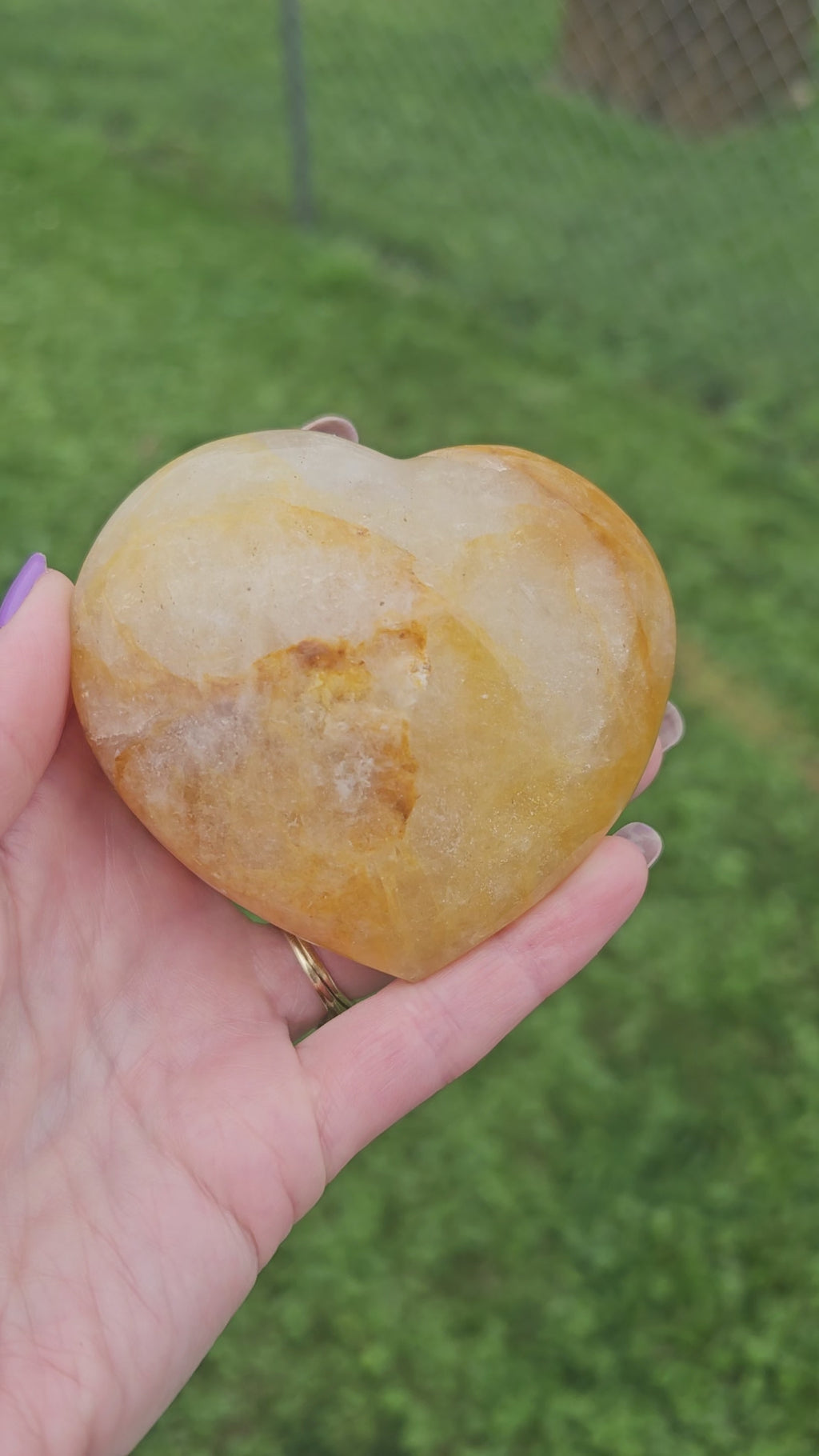 Golden Healer Crystal Heart 82mm