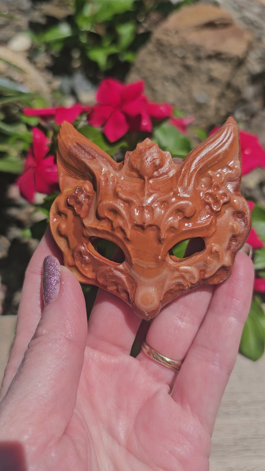 Dendritic Jasper Fox Figurine