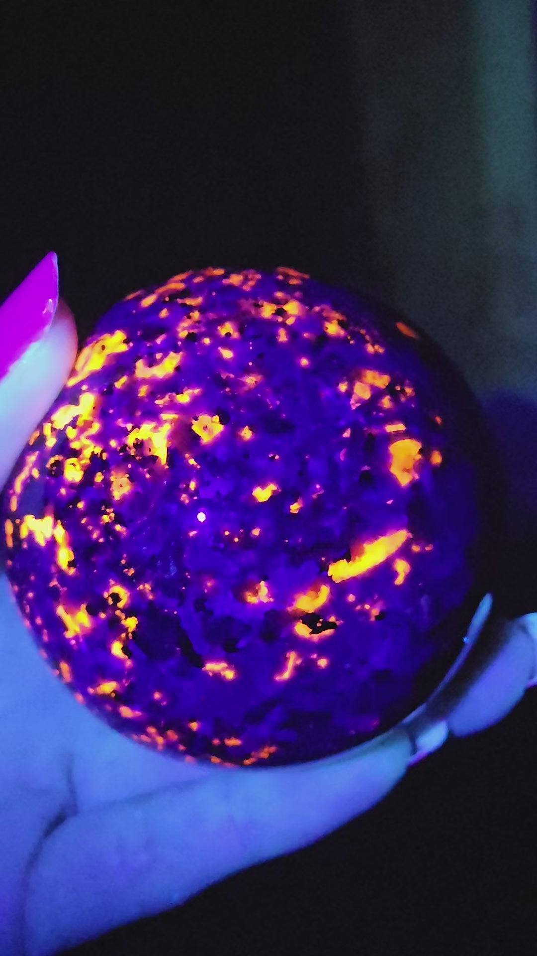 Yooperlite Crystal Sphere Uvactive