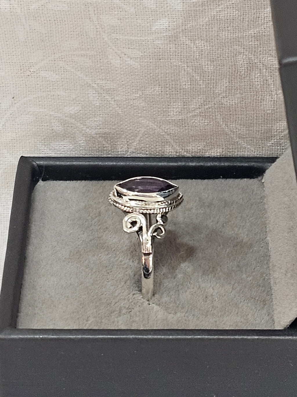 Sterling Silver Amethyst Gemstone Ring February Birthstone - Size 9