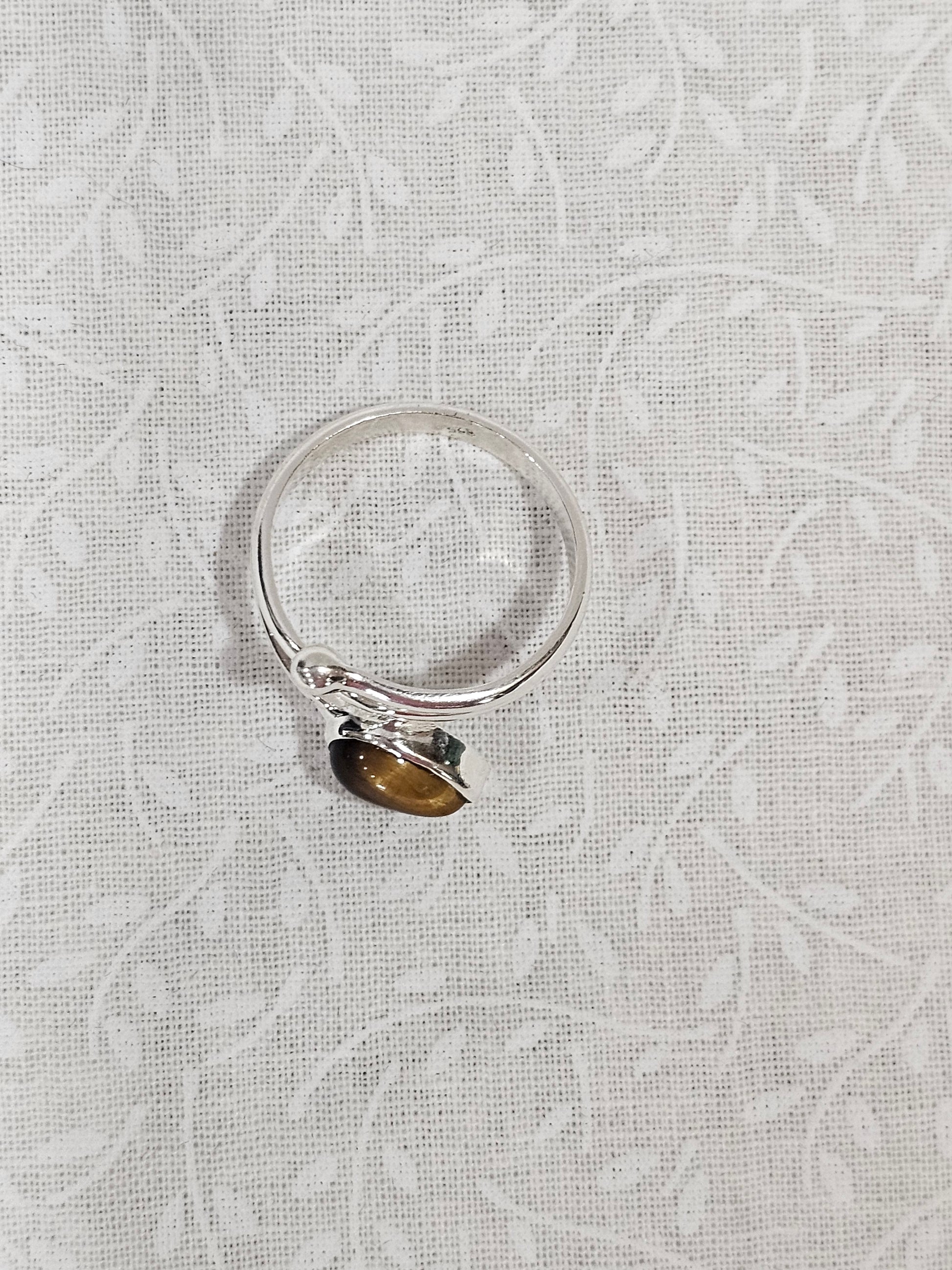 Sterling Silver Tiger's Eye Ring - Size 8
