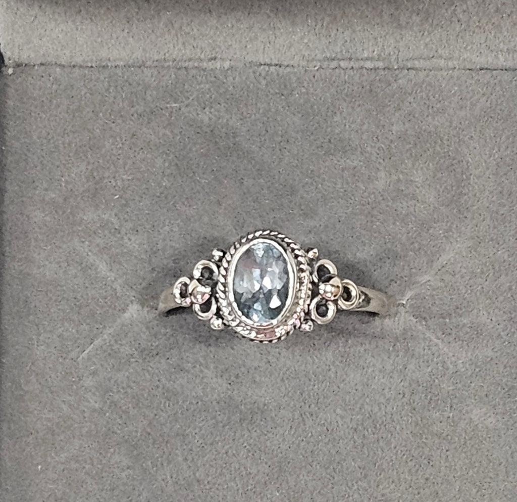 Sterling Silver Blue Topaz Ring - Size 7