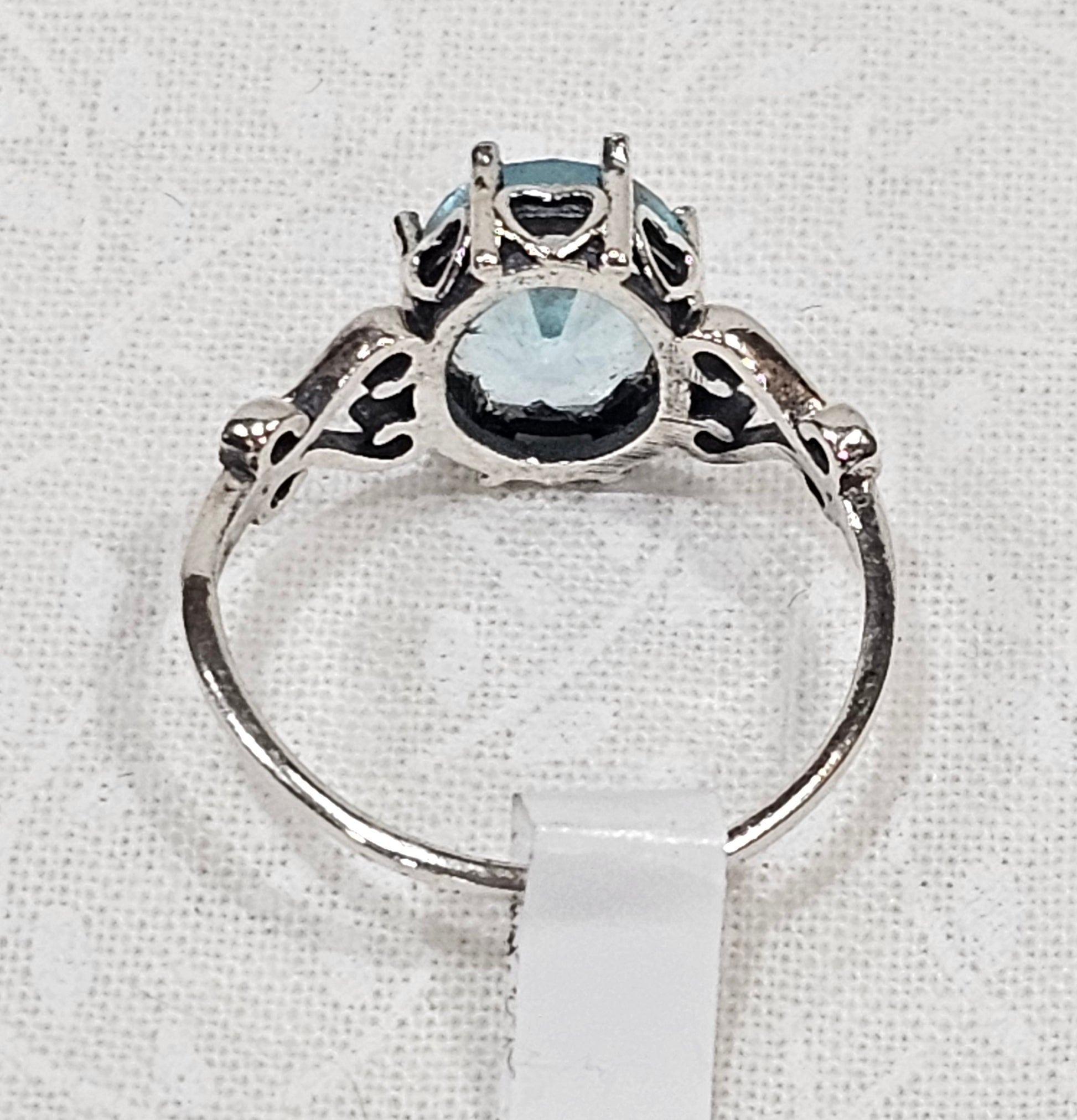 Sterling Silver Blue Topaz Gemstone Ring 6.5