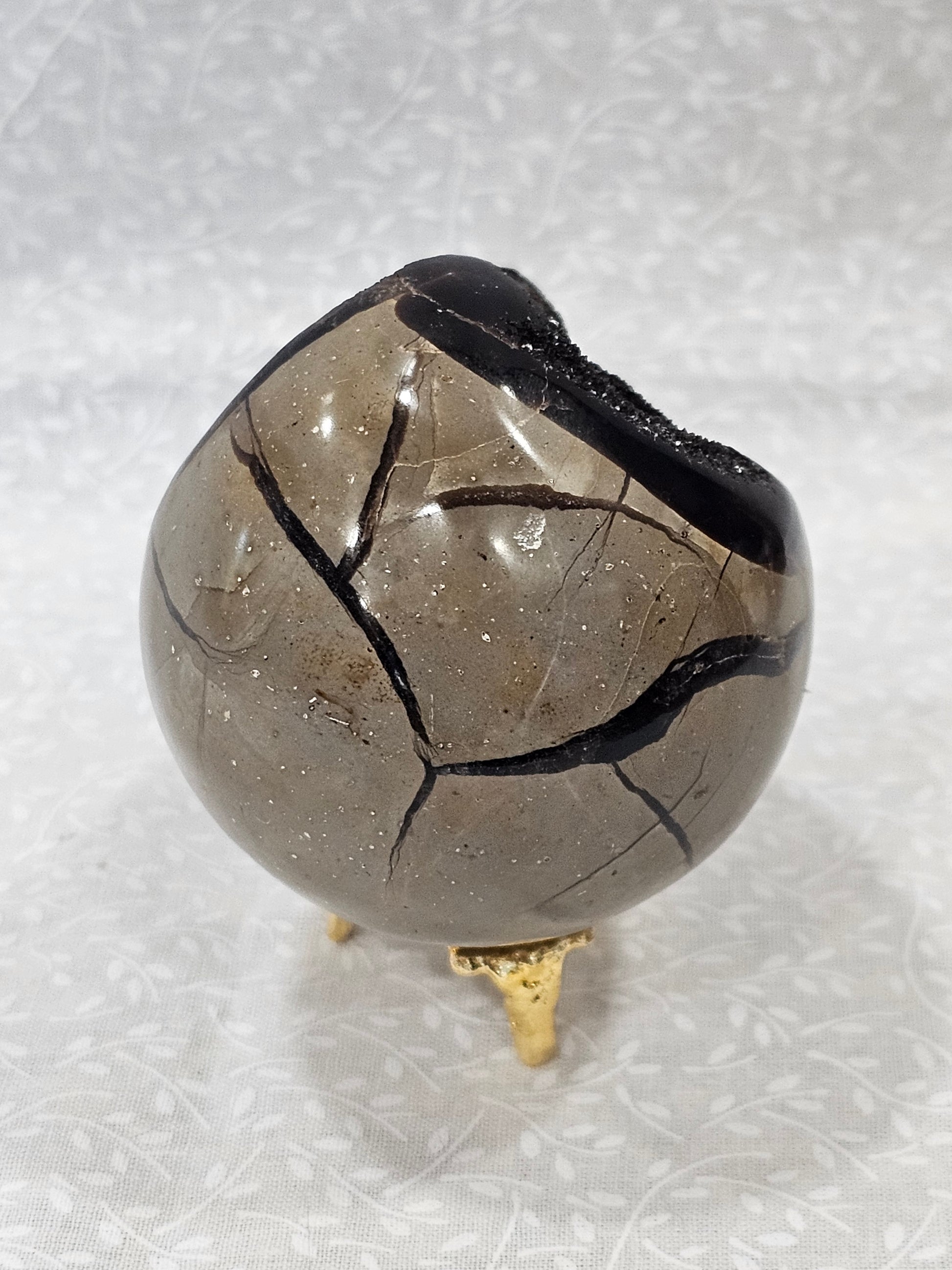Septarian Crystal Dragon Egg