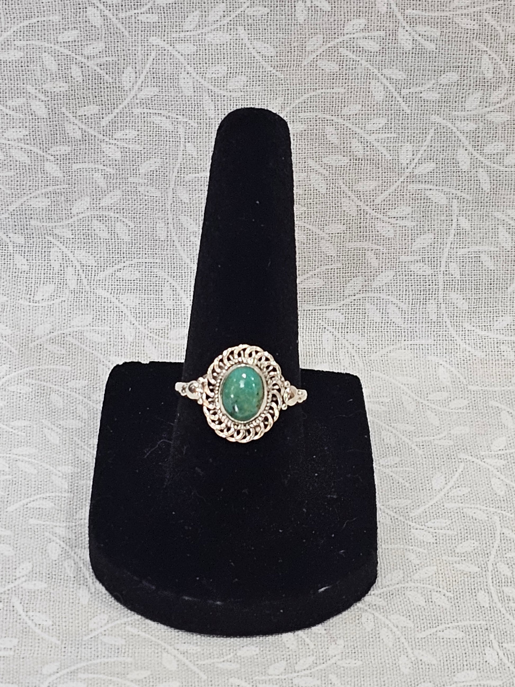 Sterling Silver Green Turquoise Gemstone Ring 7
