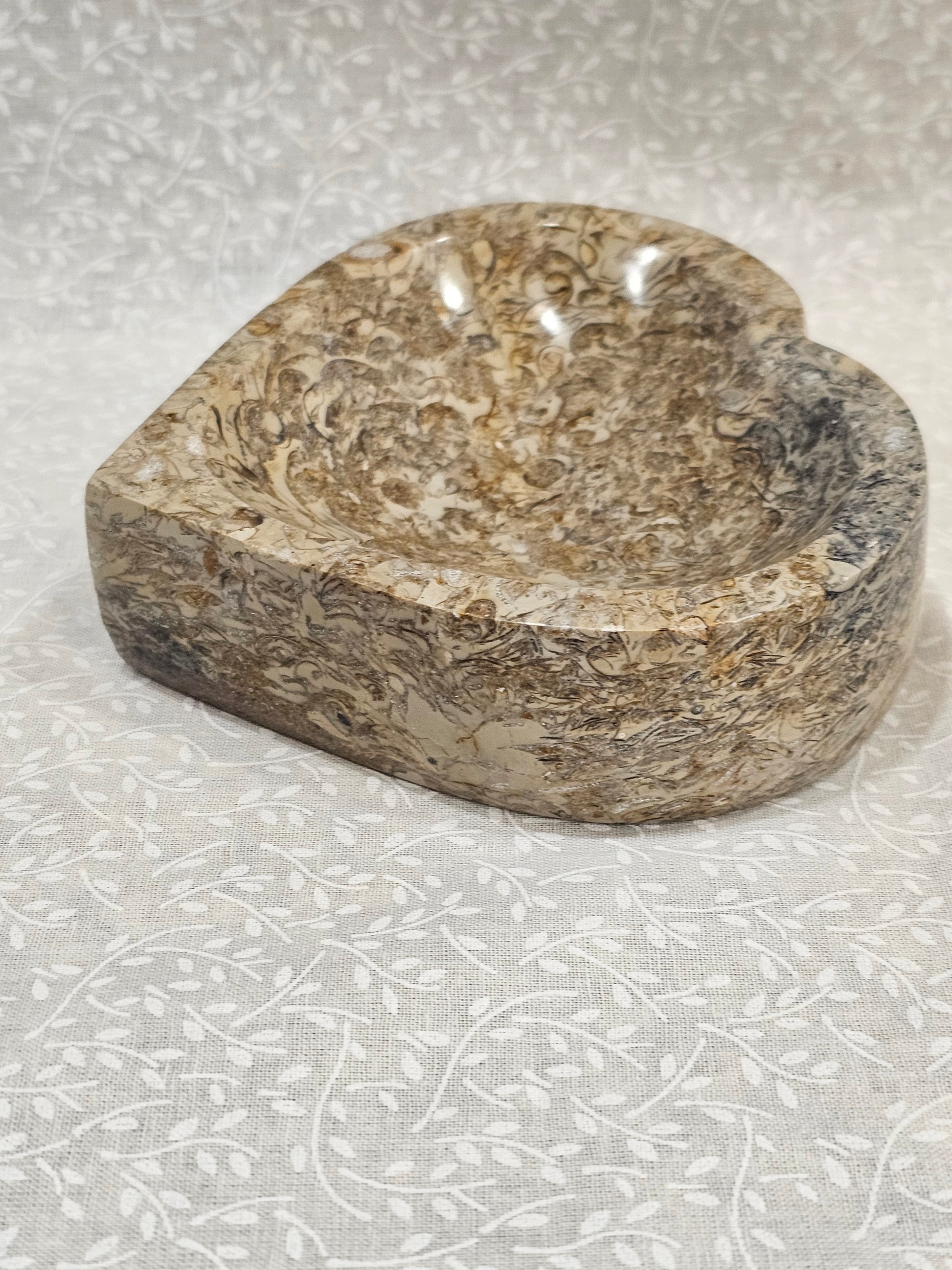 Fossil Hash Crystal Heart Bowl