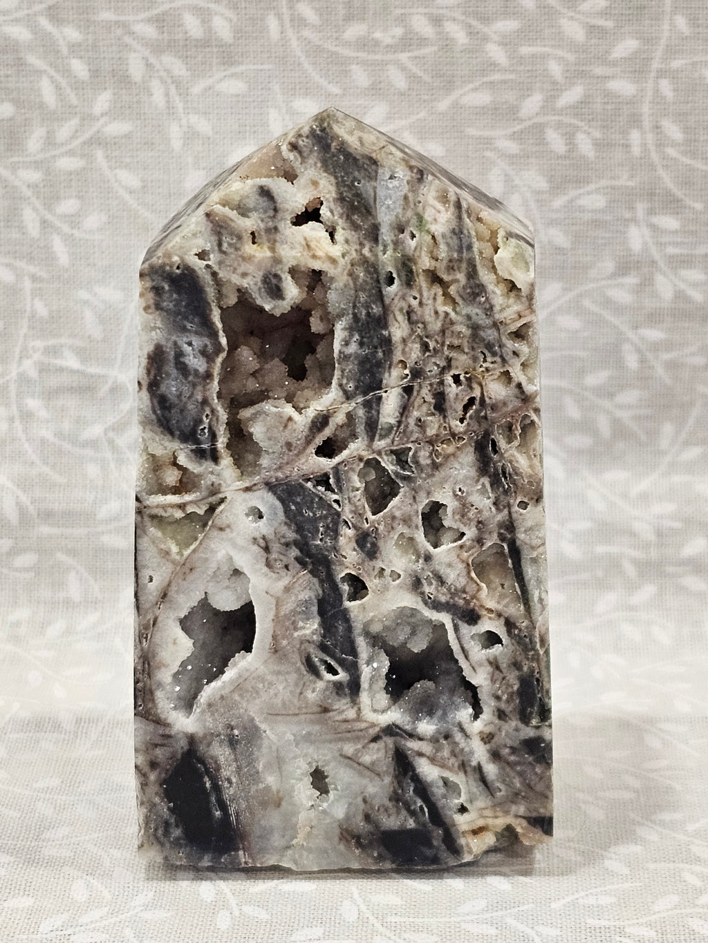 Spheralite Crystal Tower