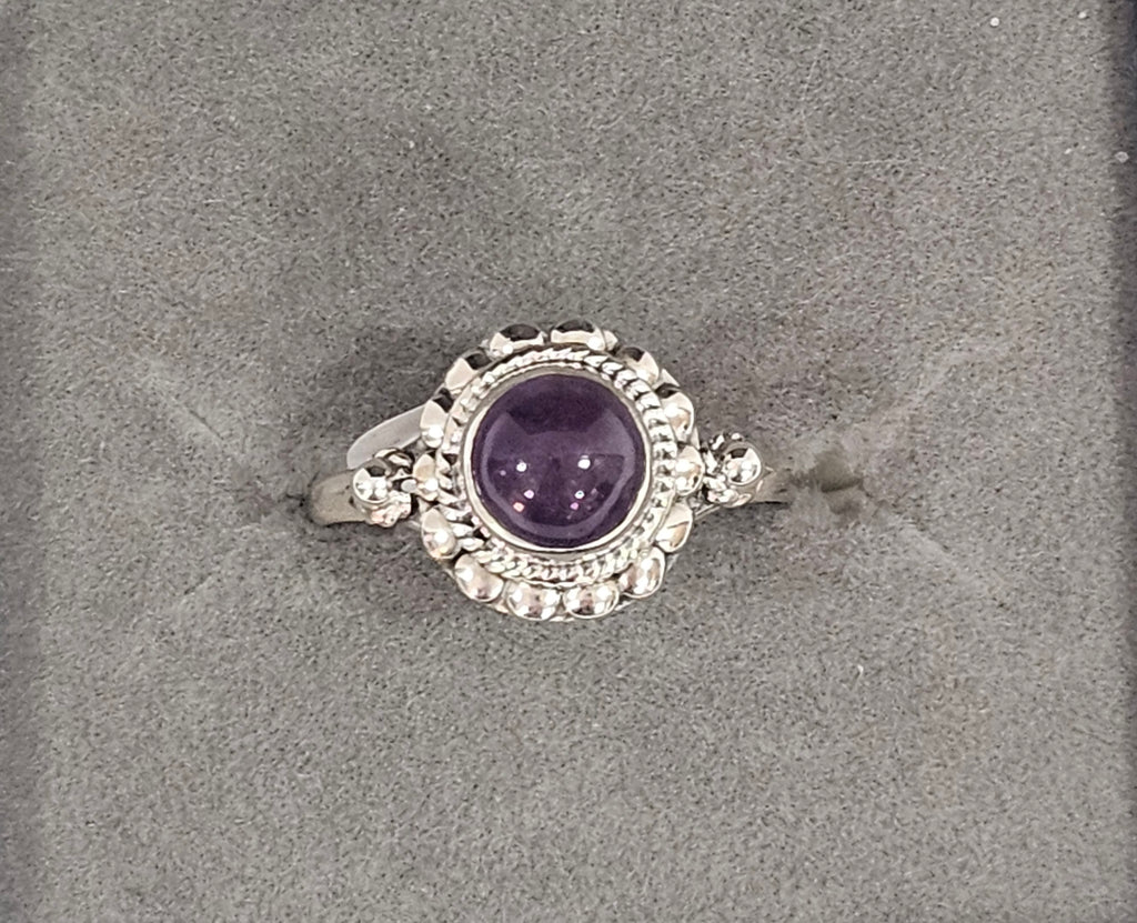 Sterling Silver Amethyst Gemstone Ring 7