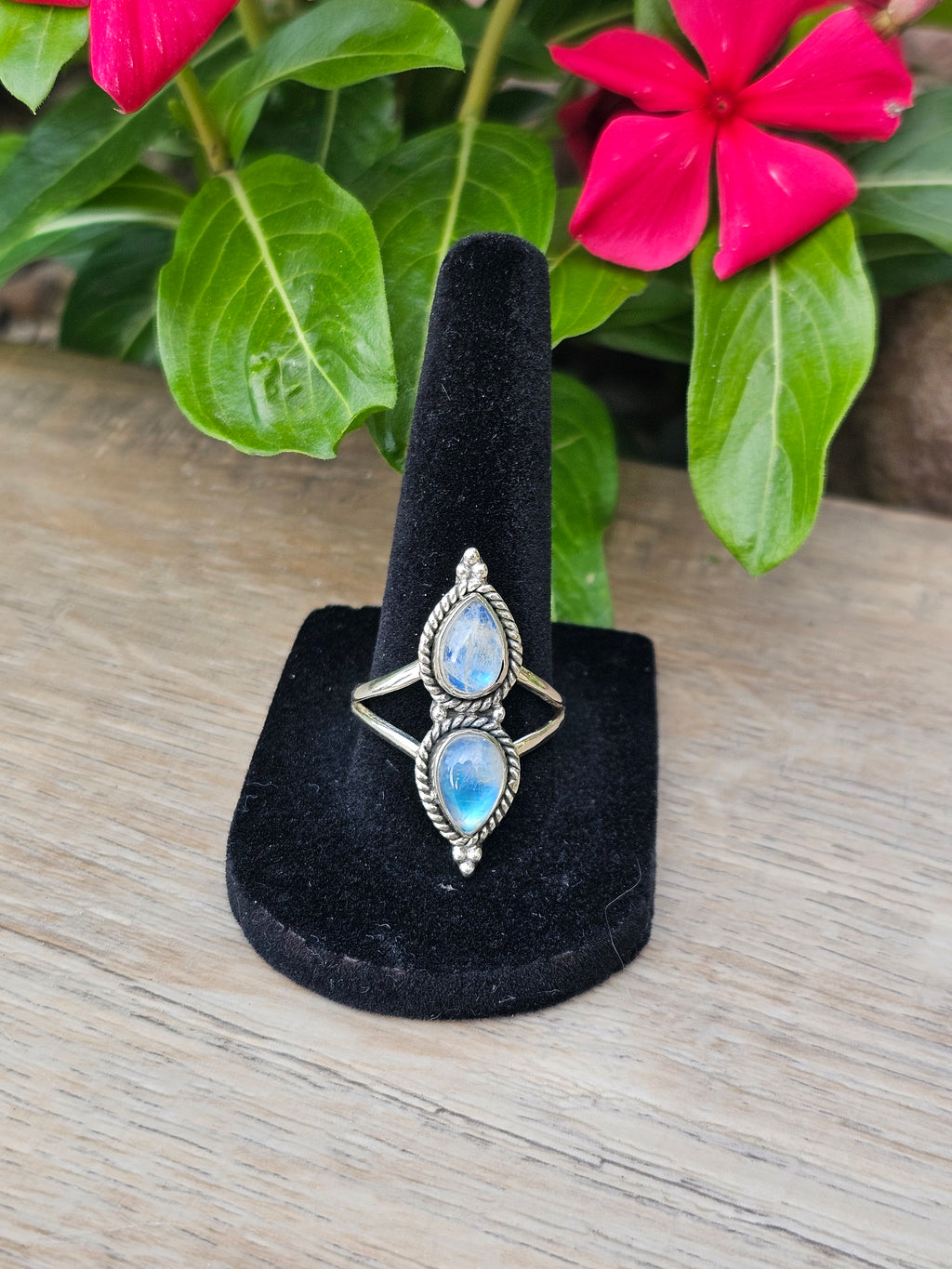 Moonstone Gemstone Sterling Silver Ring Size 9