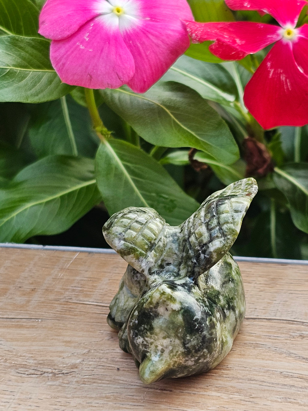 Serpentine Crystal Cat