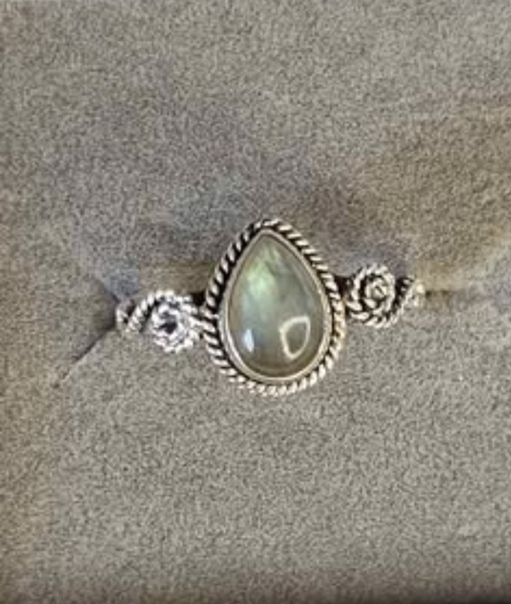Natural Labradorite Sterling Silver Ring - Healing Crystal Gemstone Jewelry Size 6