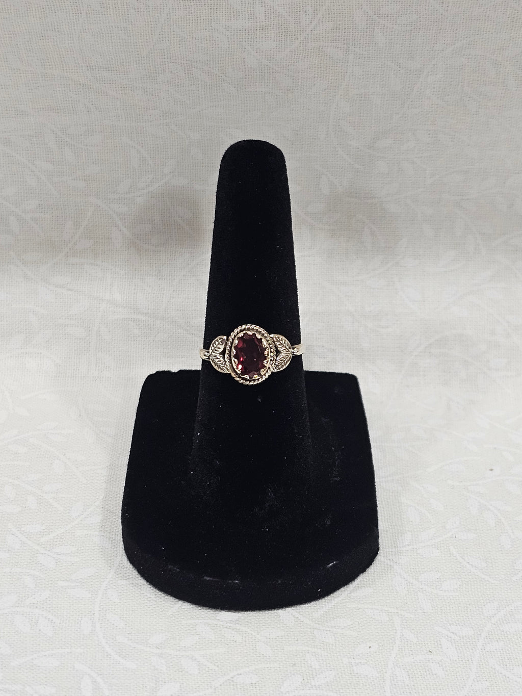 Sterling Silver Garnet Gemstone Ring - Size 5