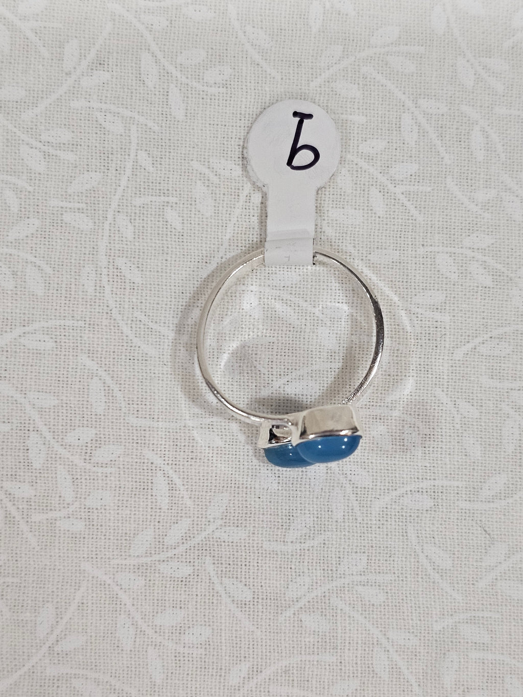 Sterling Silver Blue Chalcedony Gemstone Ring - Size 9