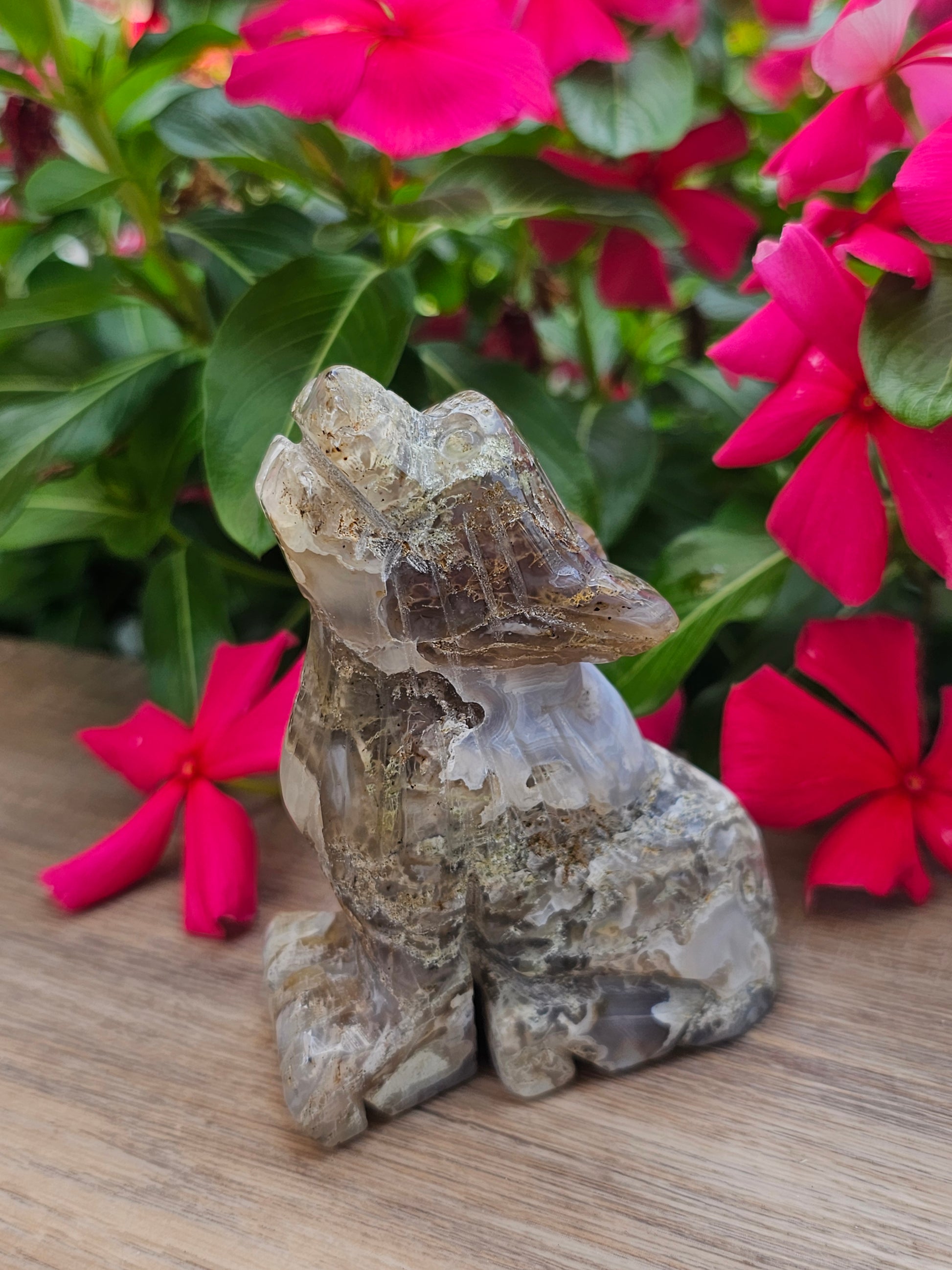 Moss Agate Crystal Wolf Carving
