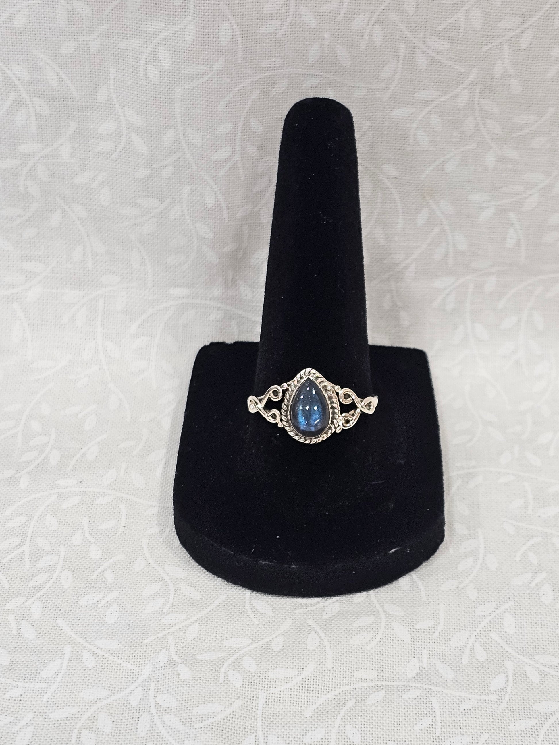 Sterling Silver Turquoise Gemstone Ring Handcrafted - Size 7.5