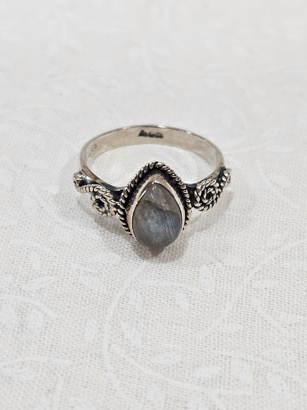 Sterling Silver Tiger Eye Crystal Gemstone Ring - Size 8