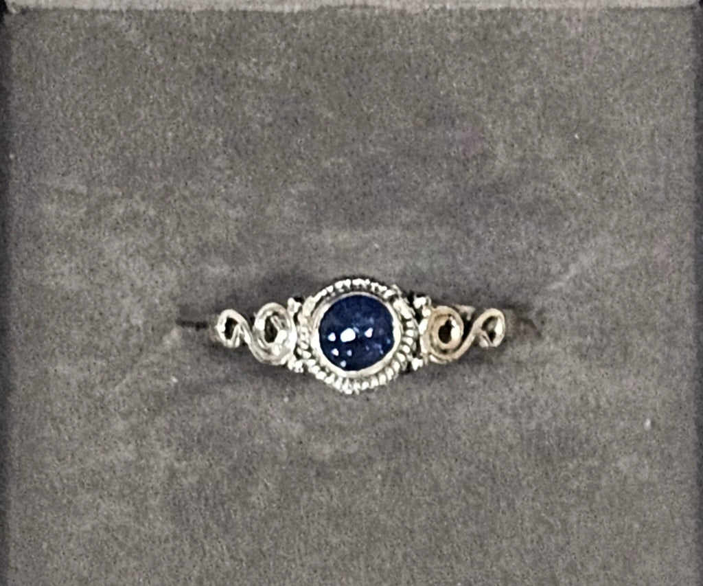 Sterling Silver Kyanite Gemstone Ring 8.5