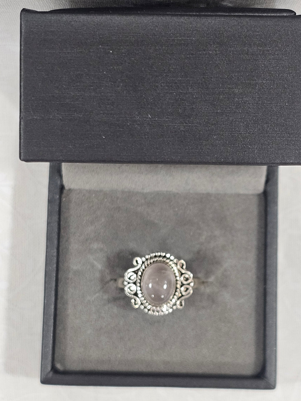 Sterling Silver Amethyst Gemstone Ring - Size 8